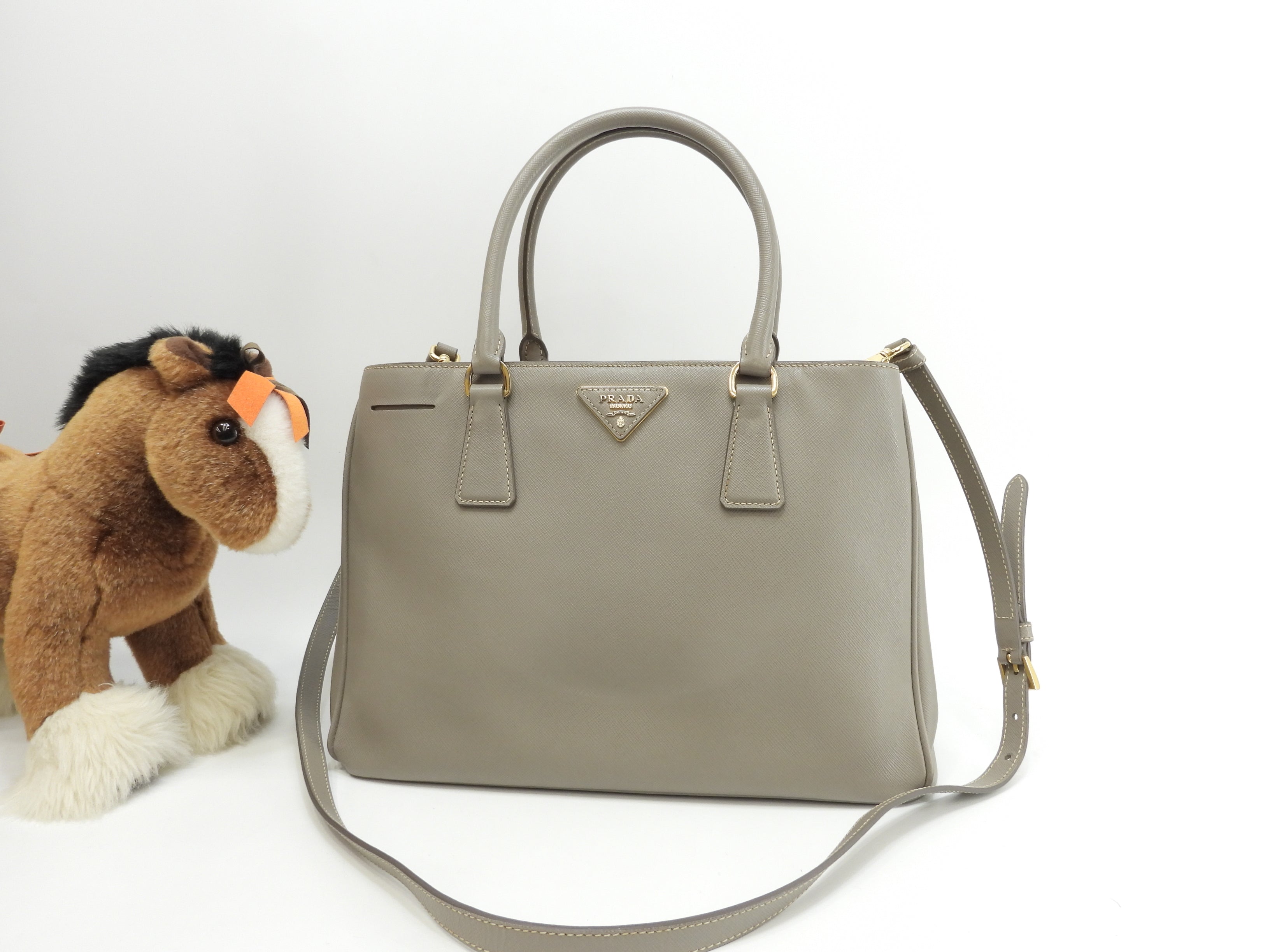 Prada Borsa Tote Galleria MM Saffiano Grigia con Tracolla @58/Q173