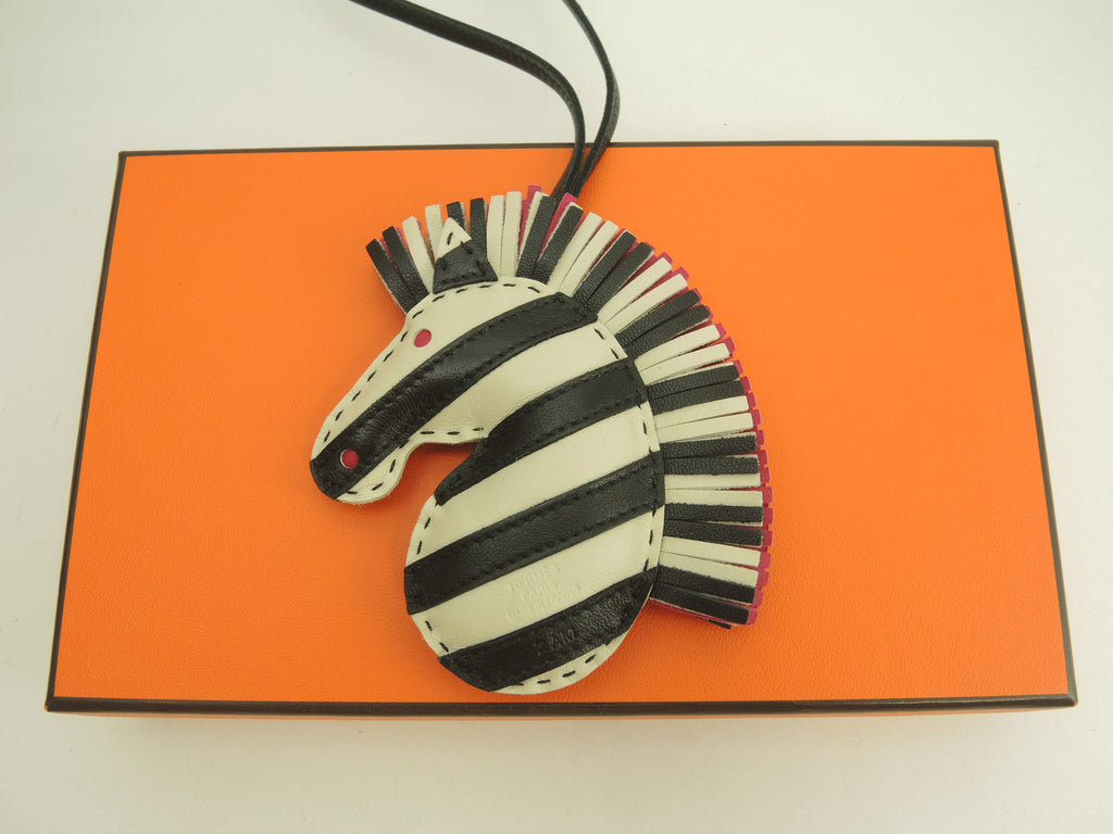 Hermès Gigi Savanna Agneau Milo Nero/Craie Ciondolo per Borsa Nuovo@Z 23