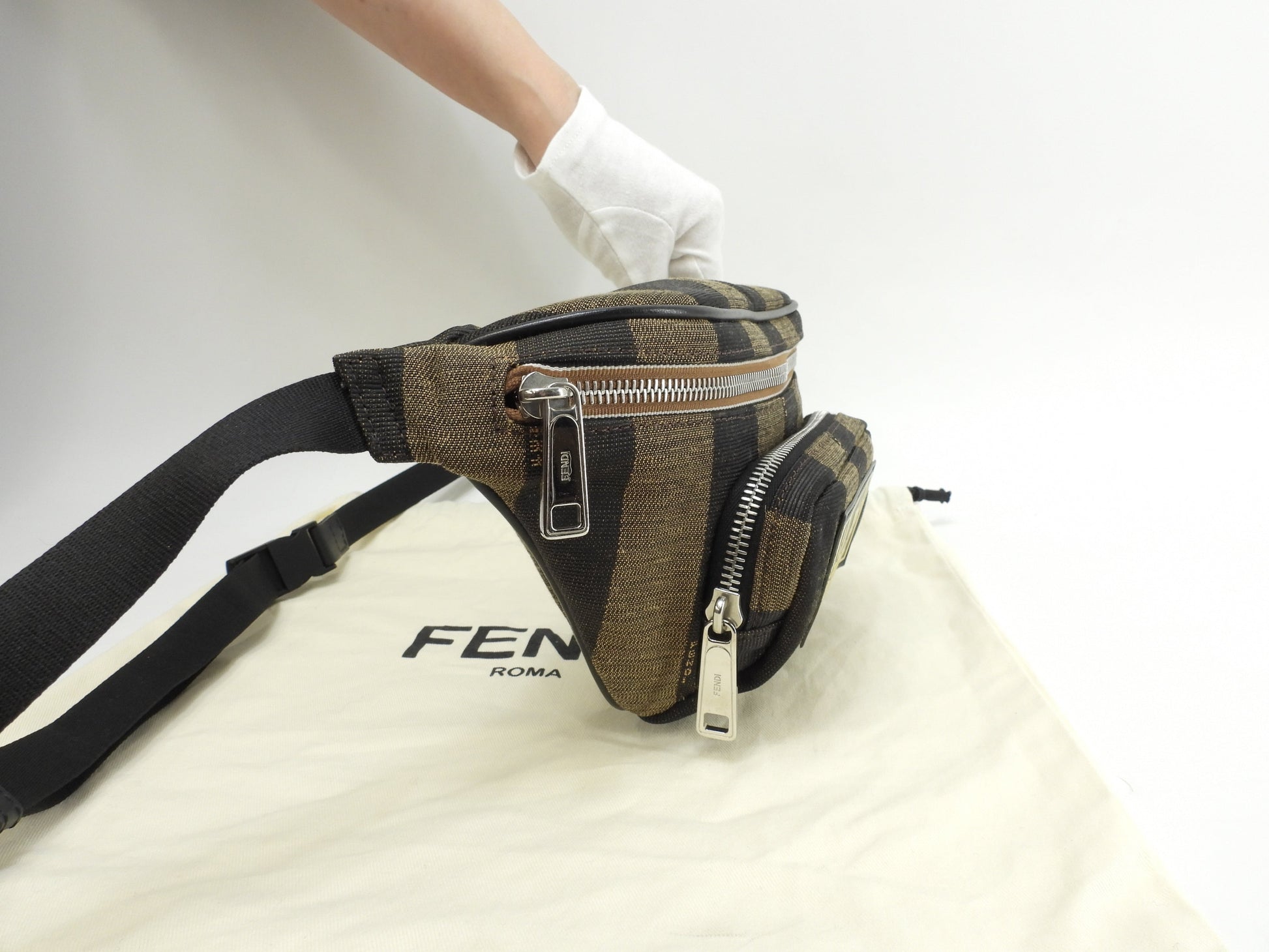 Fendi marsupio piccolo, Pechin in nylon nero e giallo, marsupio, bum bag, condizioni eccellenti @ 2