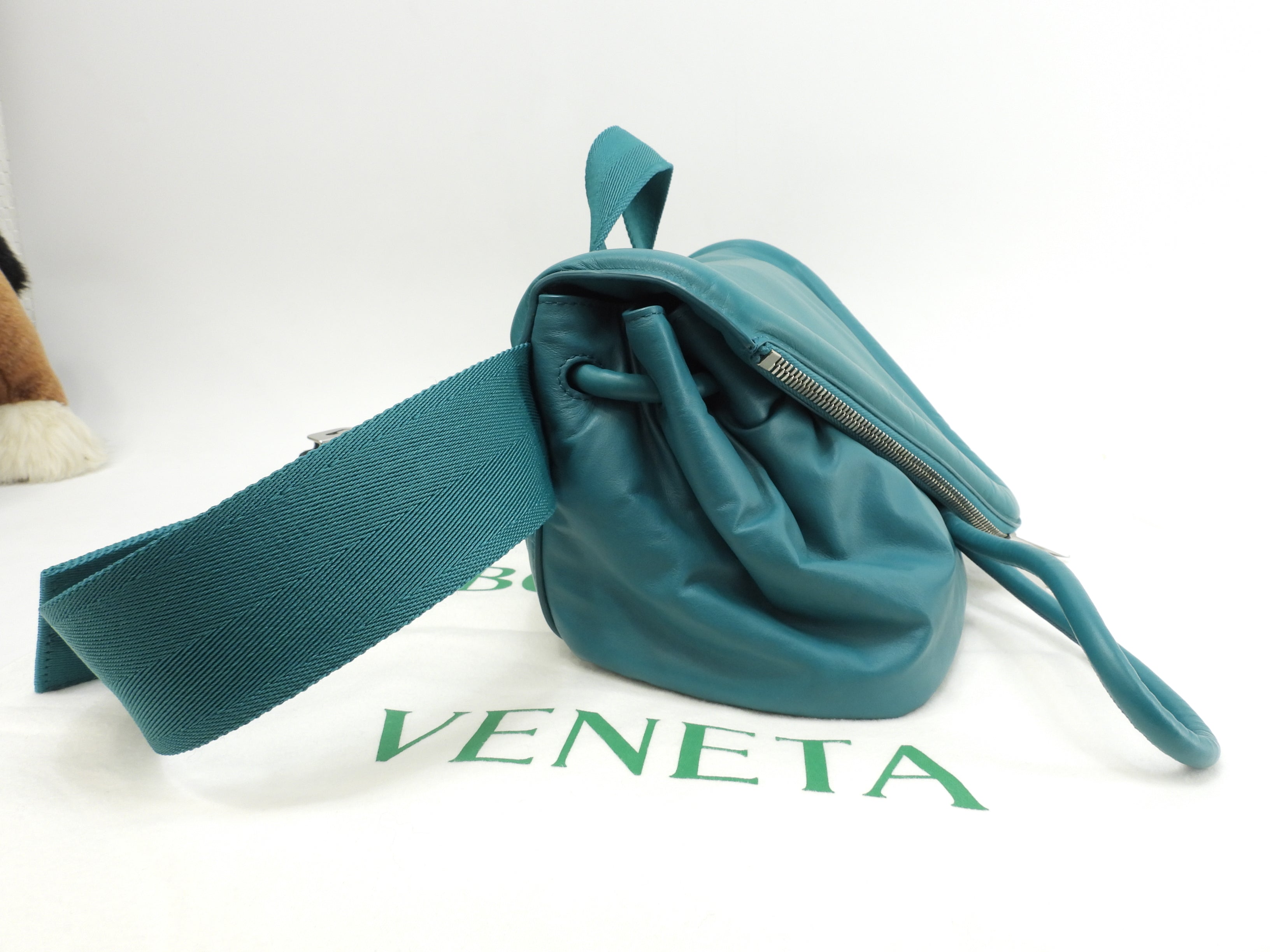 Bottega Veneta marsupio BEEK in pelle media/Mallard, mai usato@P01568044T