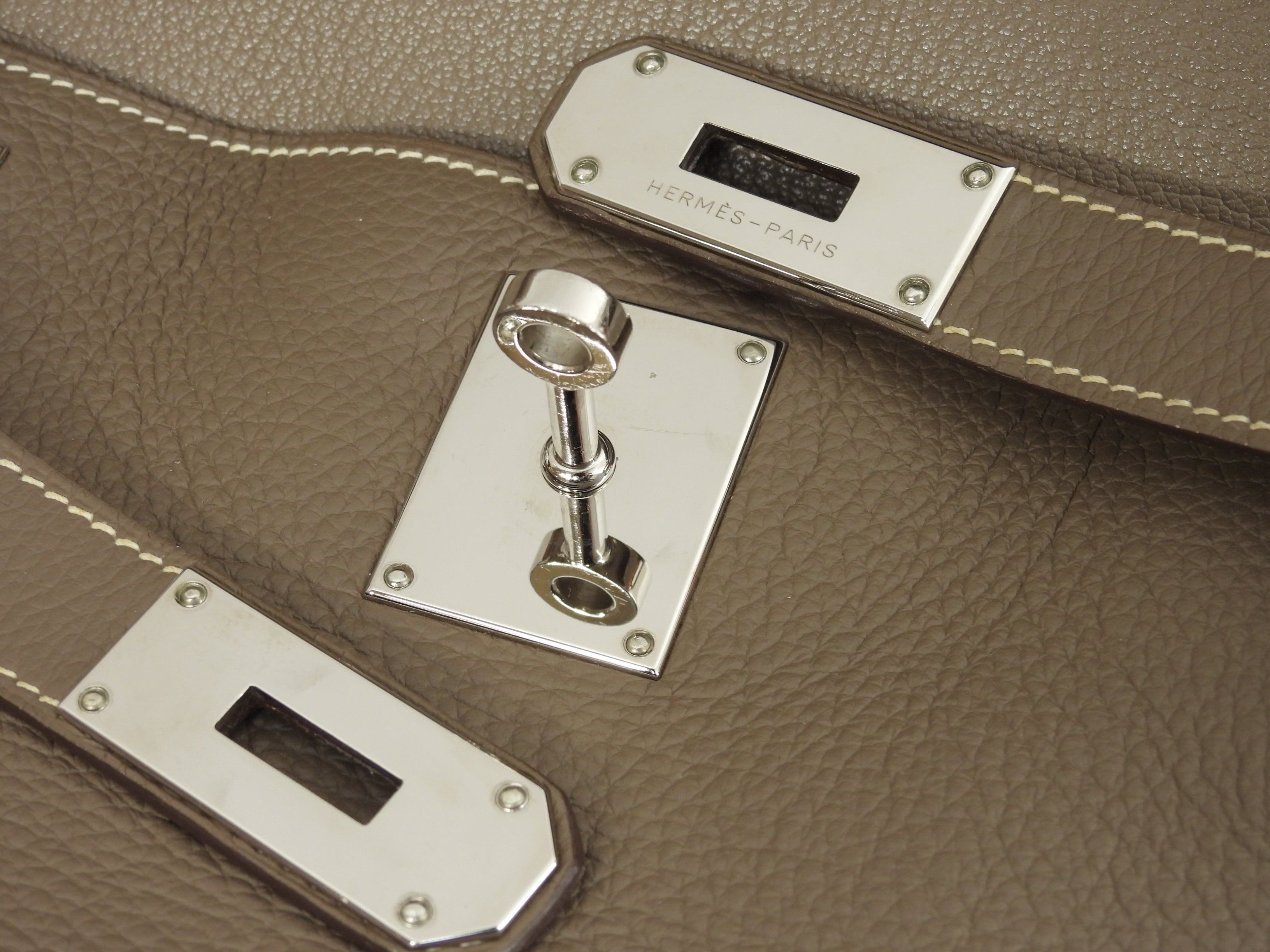 Hermes Gypsiere 37 in Taurillon Clemence, colore Etoupe, borsa a tracolla, cross-body, in ottime condizioni, @□N 4