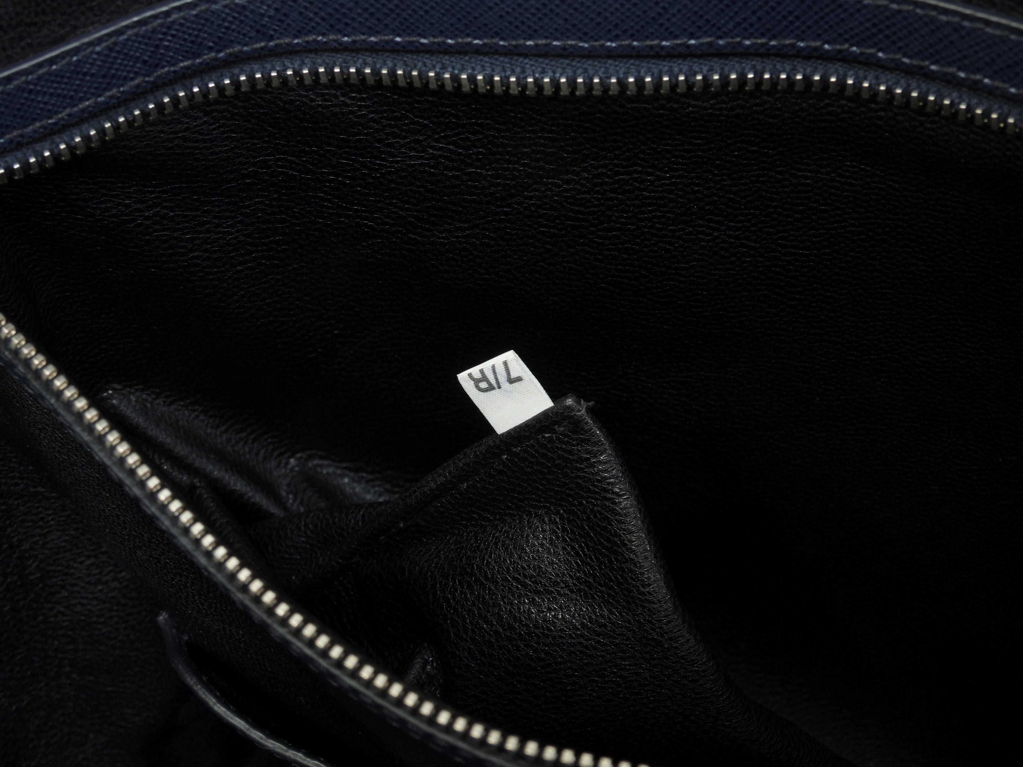 Cartella Prada con tracolla Saffiano blu borsa documenti astuccio documenti, ottime condizioni@7/R164