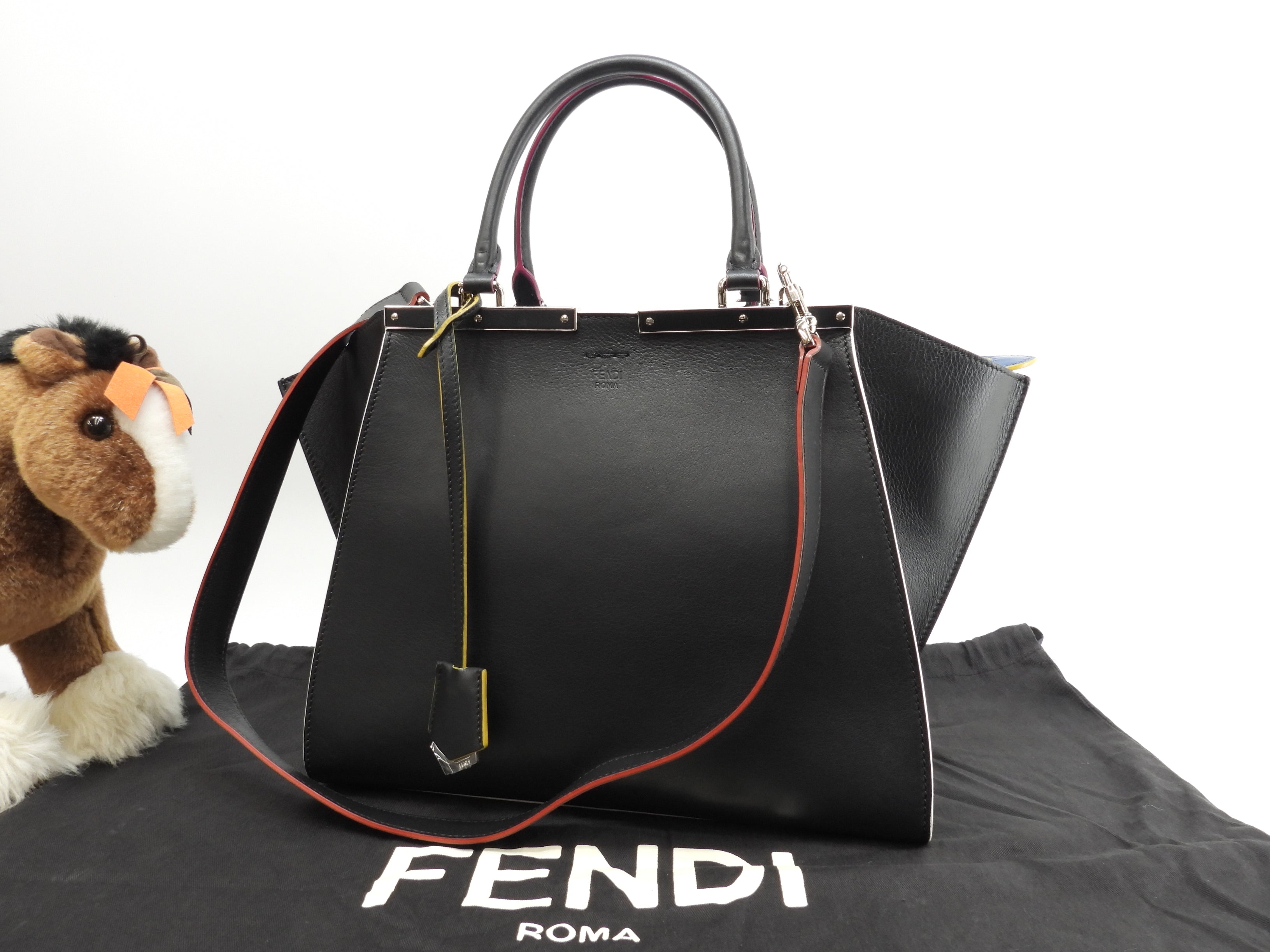 フェンディ トロワジュール レザー黒 s付ハンドバッグ トートバッグ 美品@ 57