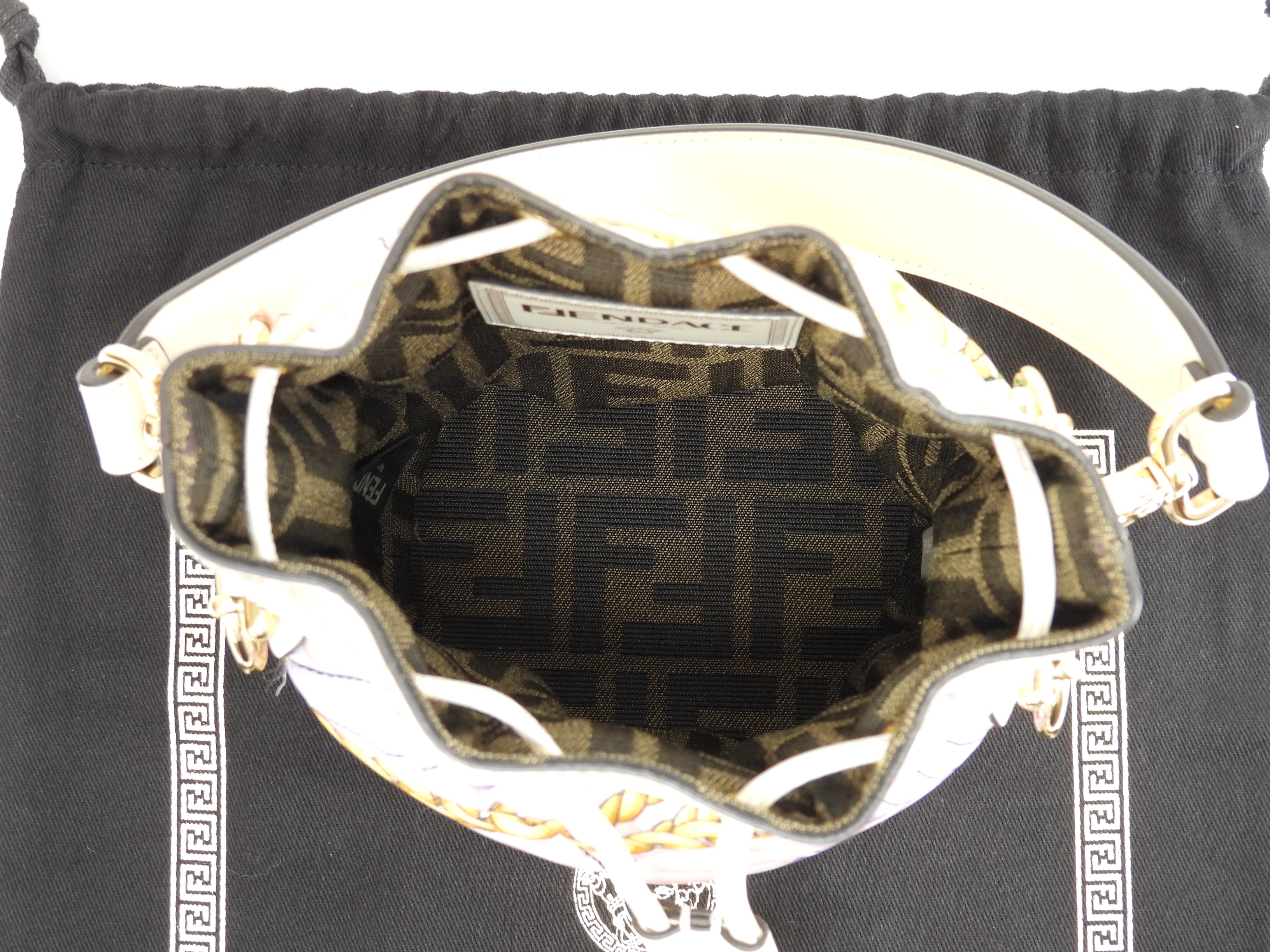 FENDI Borsa a mano Mon Tresor Fendace Pochette Mai usata@ 6