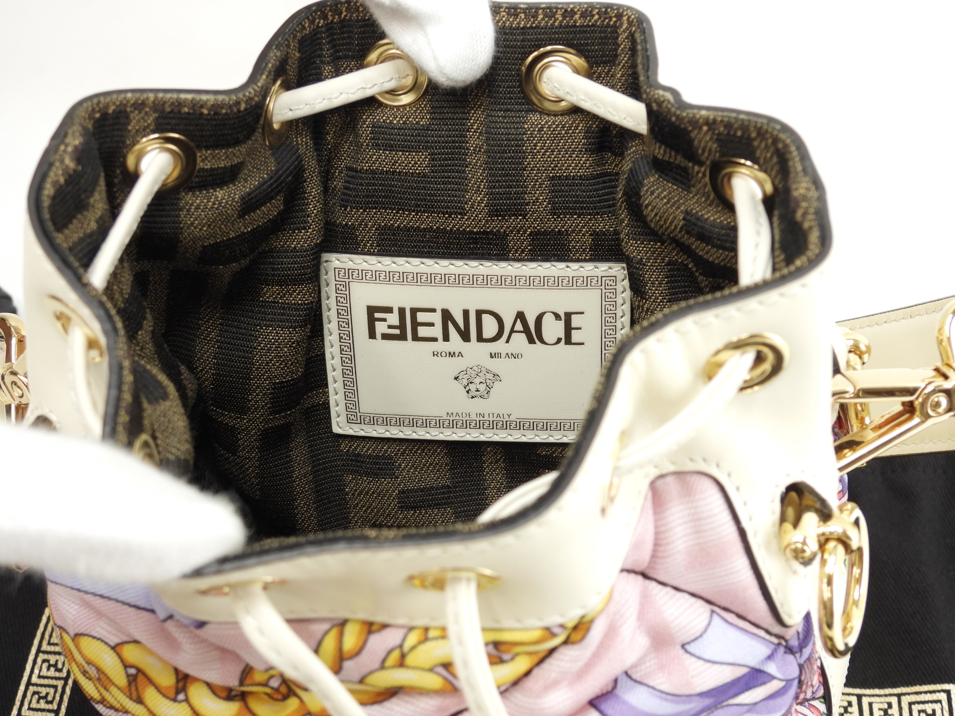 FENDI Borsa a mano Mon Tresor Fendace Pochette Mai usata@ 6