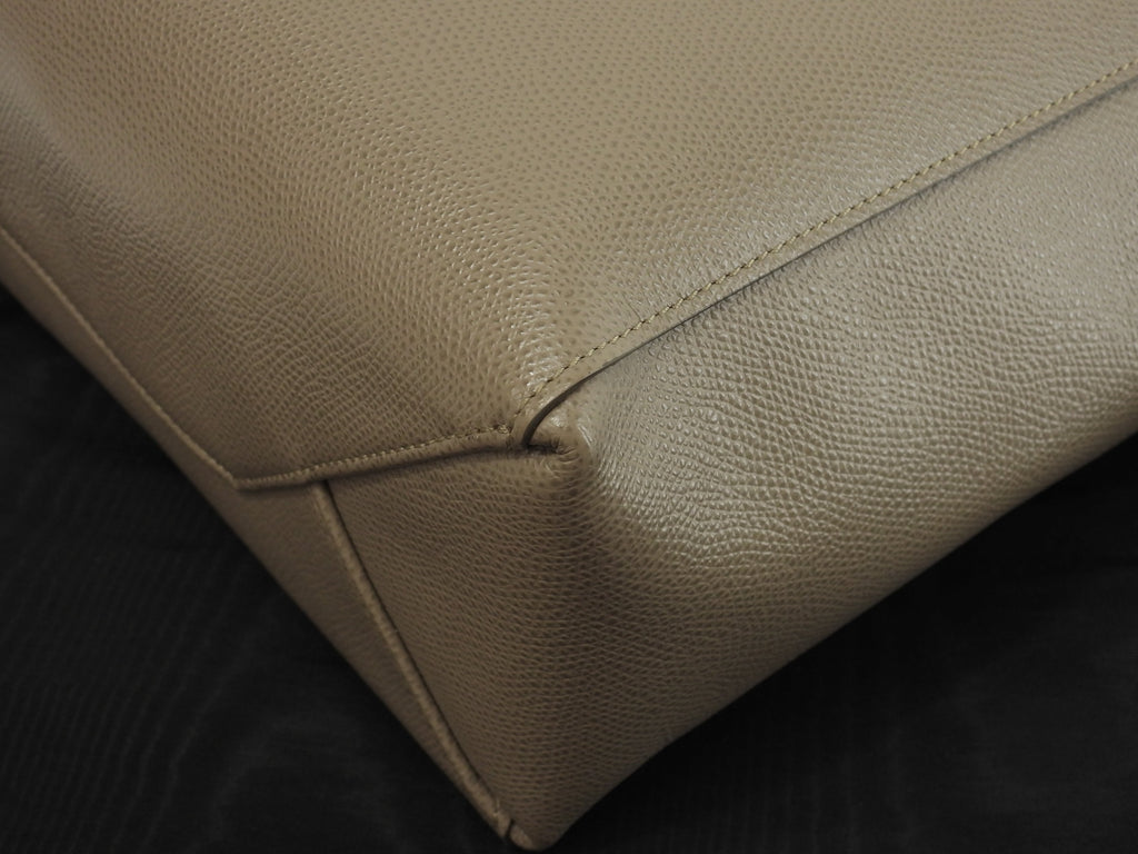 CELINE Cabas Small Vertical Borsa a mano in pelle grigia con tracolla Pochette @W-CU-8210