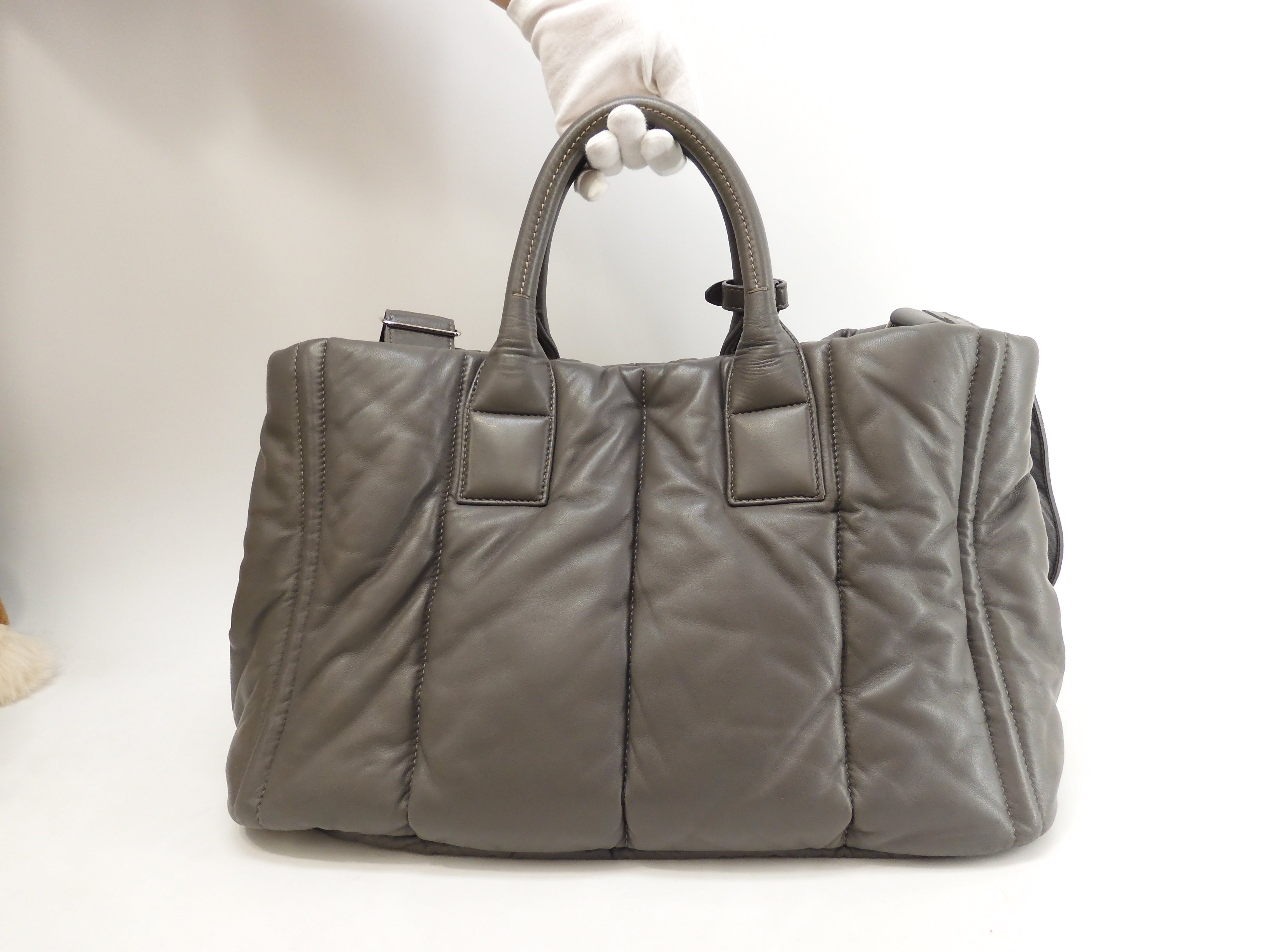 Prada Canapa GM con s Bomba in pelle di agnello grigia Borsa a mano grande con tracolla Ottime condizioni @ 11