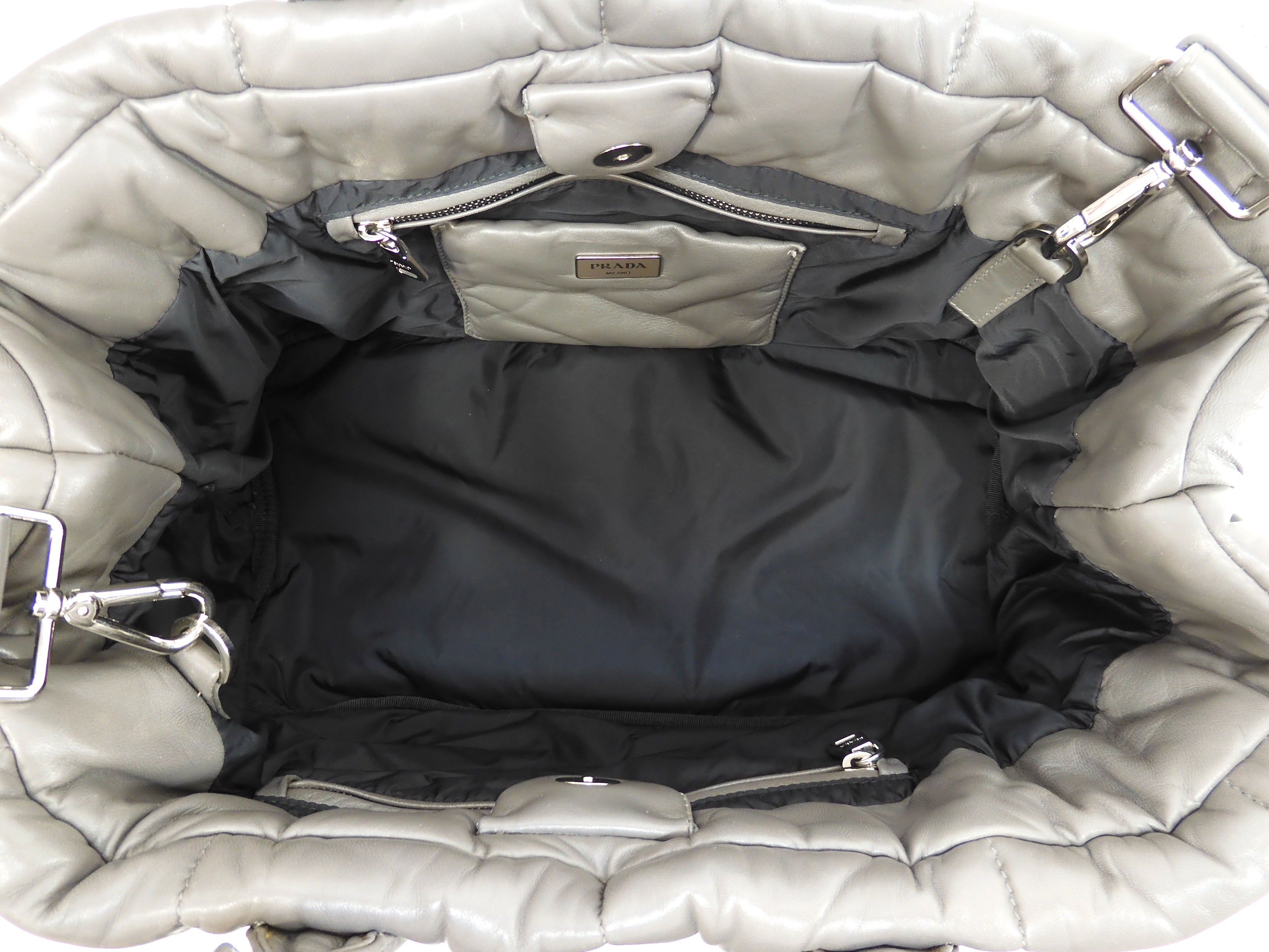 Prada Canapa GM con s Bomba in pelle di agnello grigia Borsa a mano grande con tracolla Ottime condizioni @ 11