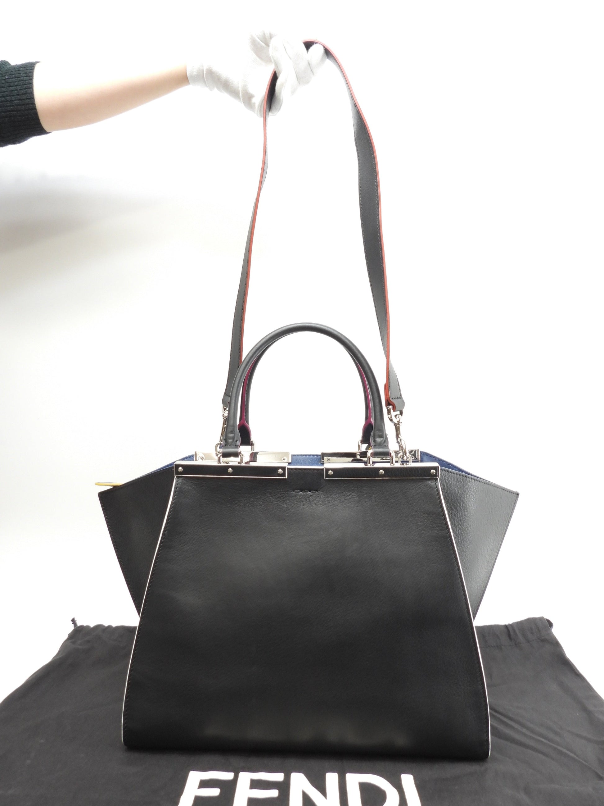 フェンディ トロワジュール レザー黒 s付ハンドバッグ トートバッグ 美品@ 57