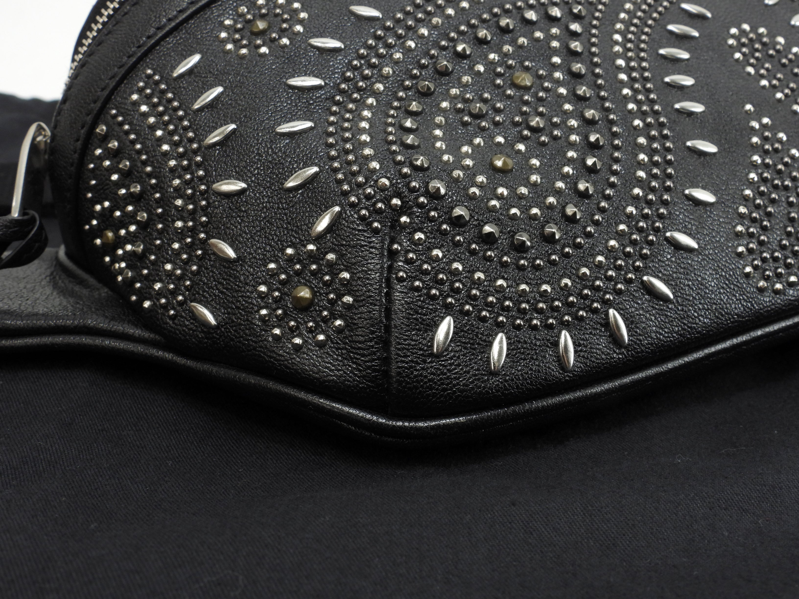 Saint Laurent marsupio City in pelle nera, edizione limitata, borsa a tracolla con borchie, condizioni eccellenti @ 1