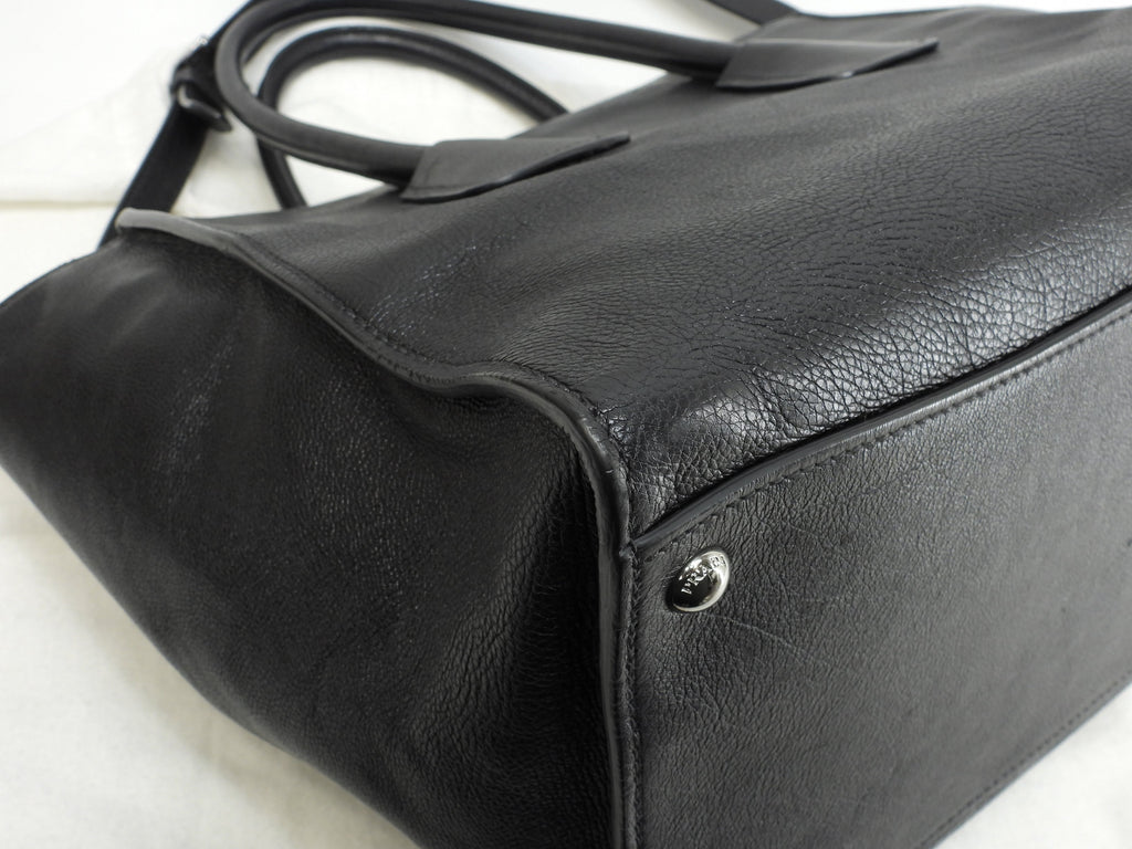 Borsa a mano Prada in pelle nera, con tracolla, tote bag, borsa a tracolla @1657/R
