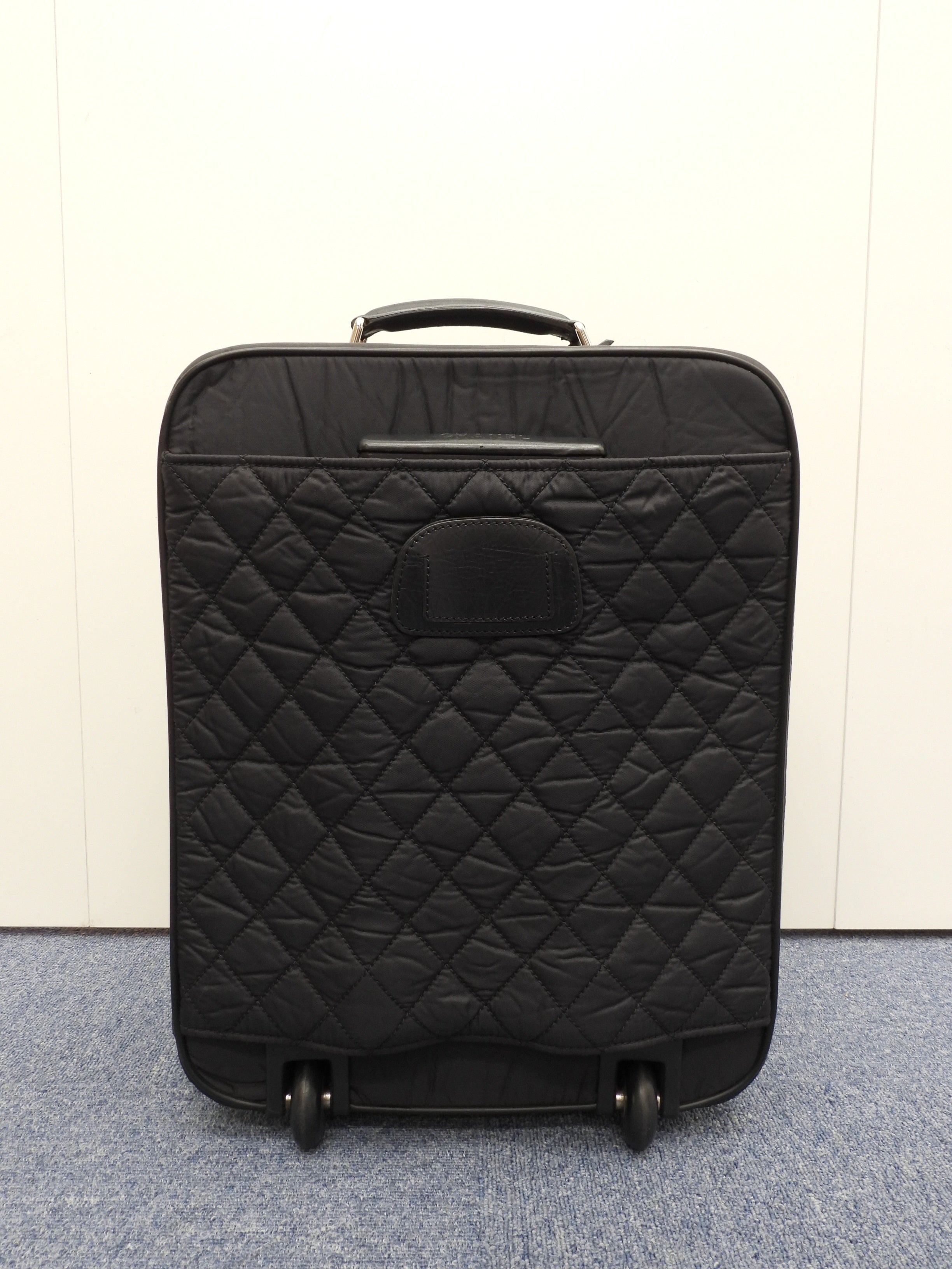 シャネル キャリーバッグ スポーツライン 黒 旅行用トロリーバッグ 美品@10831371