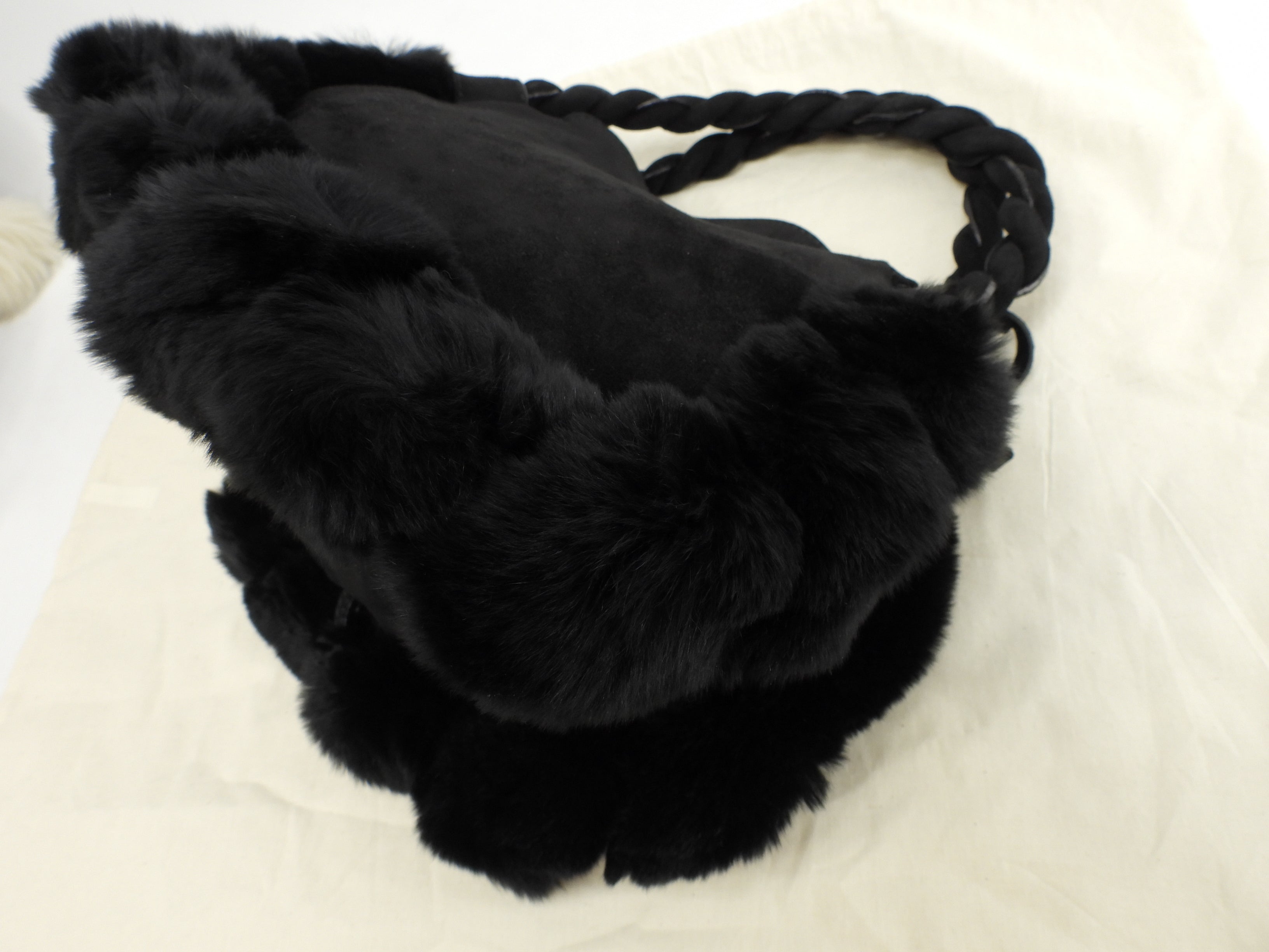 Salvatore Ferragamo Borsa a mano Gancini Pelliccia di coniglio nera Mini tote @ 1