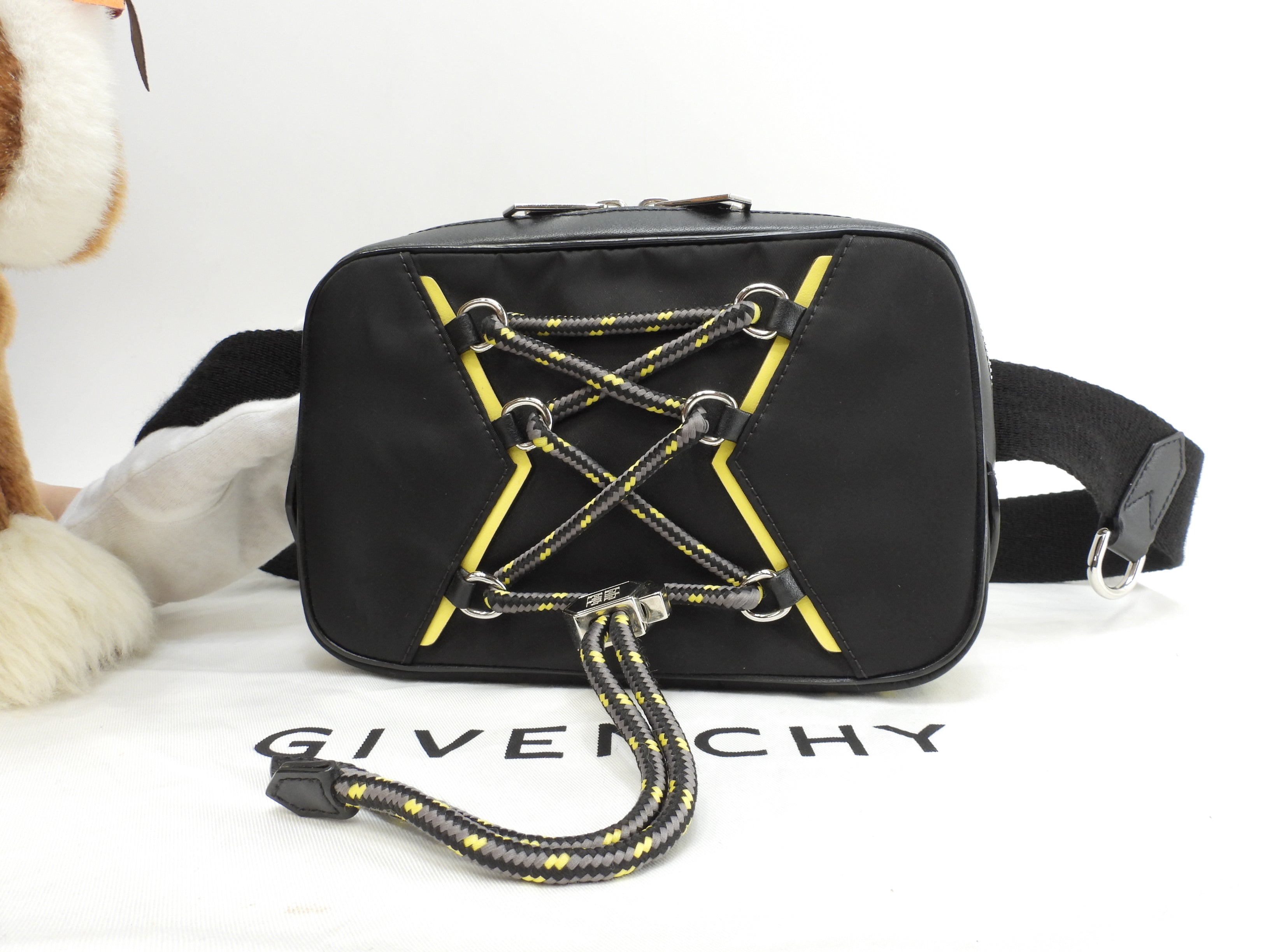 GIVENCHY marsupio in nylon/pelle nero e giallo, borsa a tracolla, cintura, borsa in vita, come nuova @MPC0219