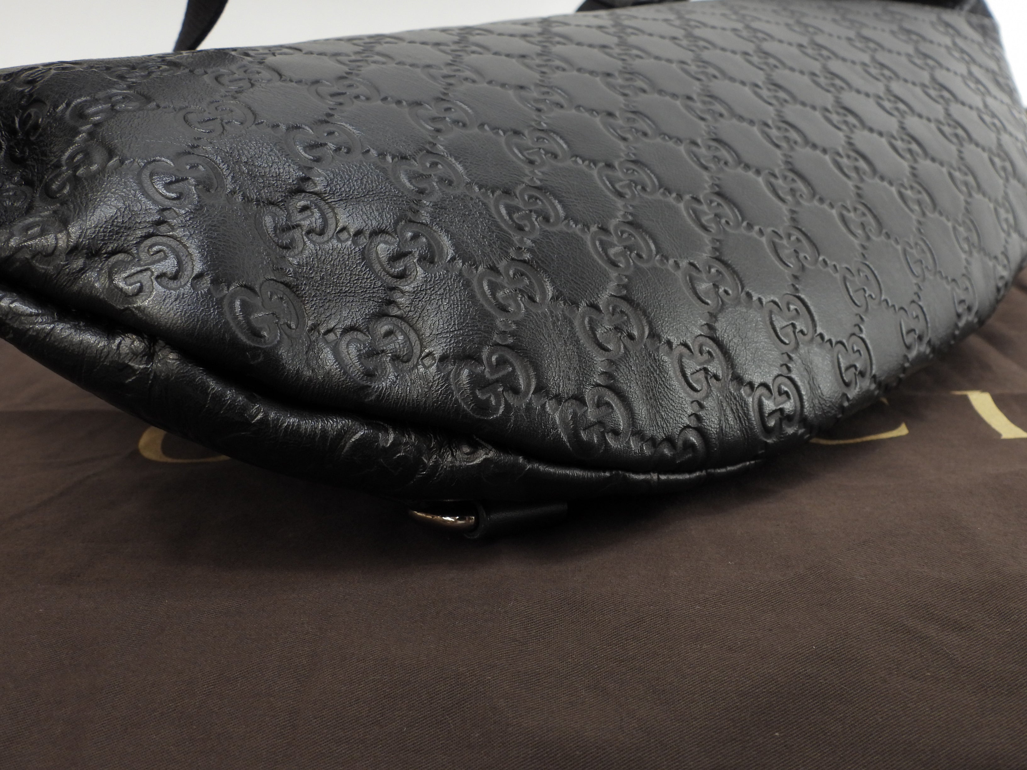 Gucci marsupio grande GG in pelle Guccissima nera, borsa a tracolla/marsupio, condizioni eccellenti @ 21