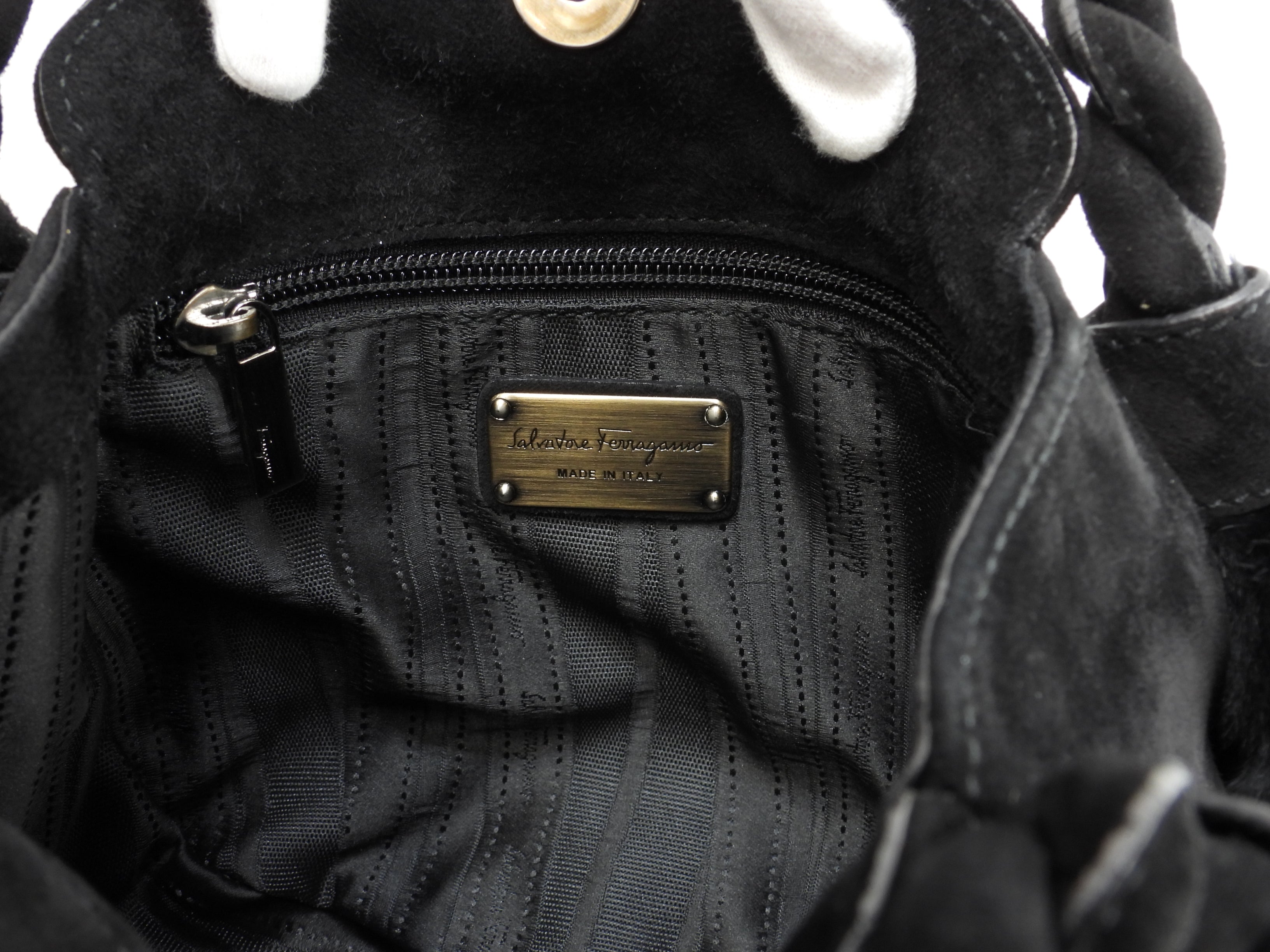 Salvatore Ferragamo Borsa a mano Gancini Pelliccia di coniglio nera Mini tote @ 1