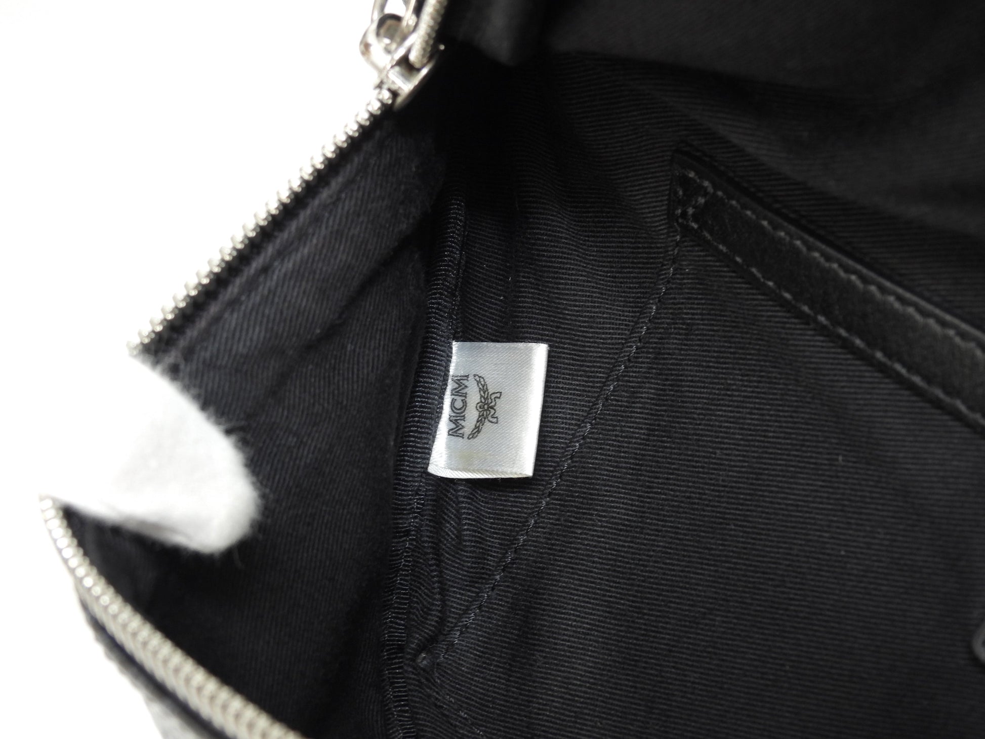 MCM ベルトバッグ PVC革 シグネチャ黒 クロスボディバッグ バムバッグ 美品@ 2