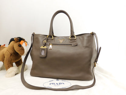 Prada borsa a mano da uomo in pelle grigia con tracolla, tote bag@85M