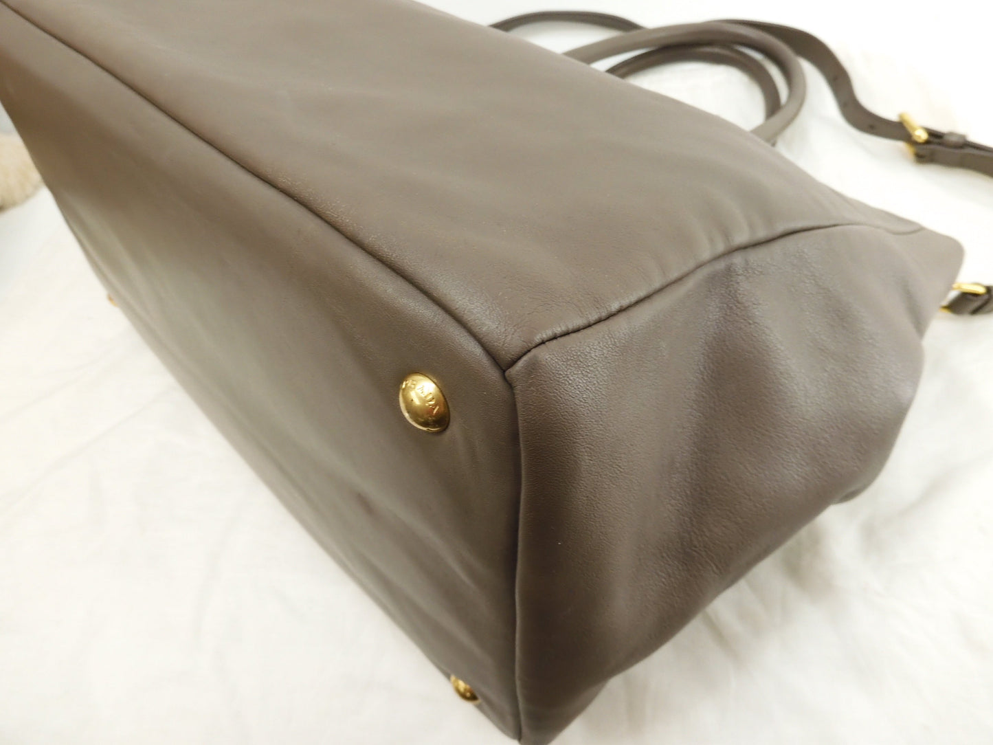 Prada borsa a mano da uomo in pelle grigia con tracolla, tote bag@85M