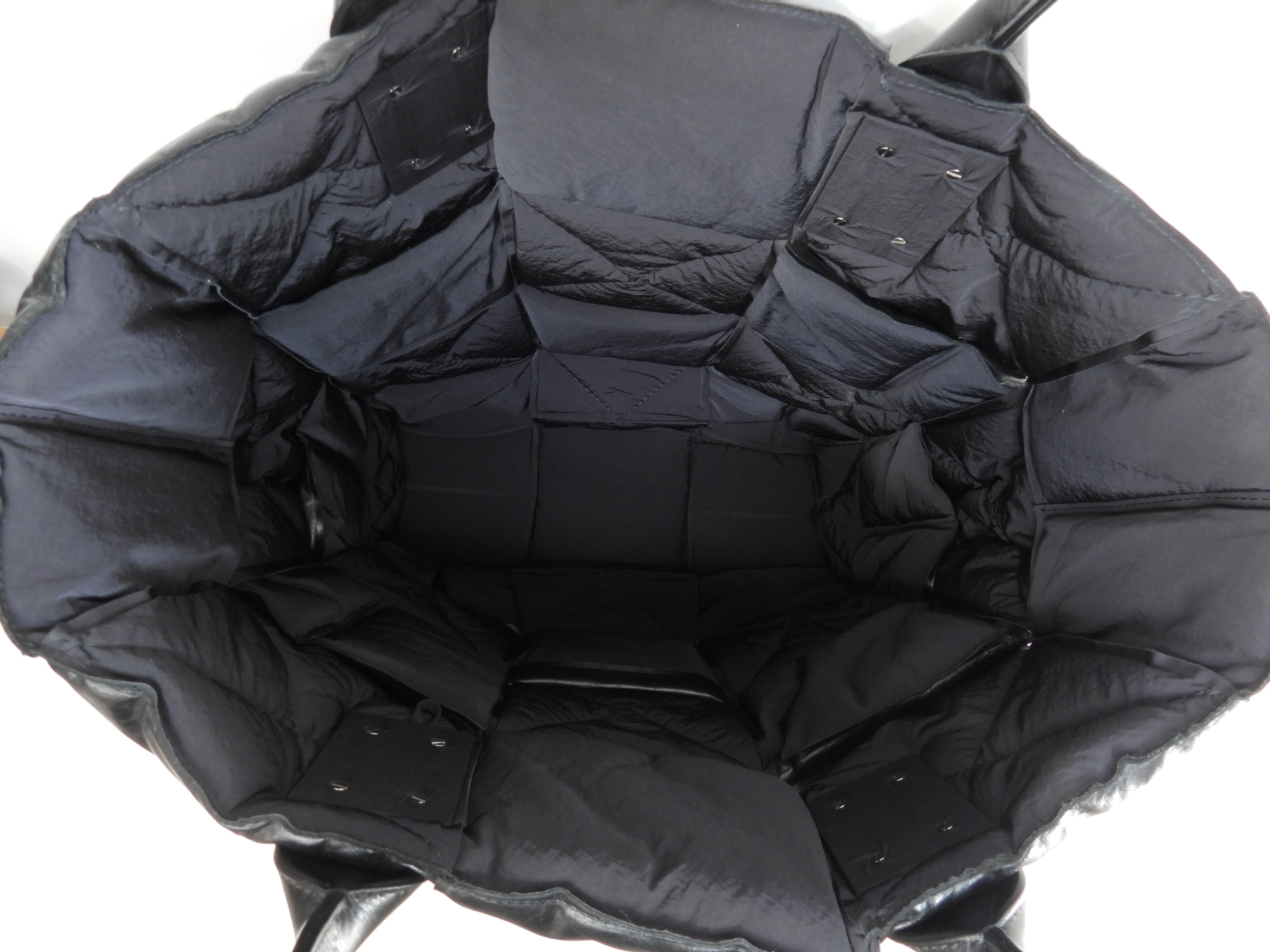 Borsa tote da uomo Bottega Veneta grande Arco in pelle di agnello nera tracolla, ottime condizioni @IC 2