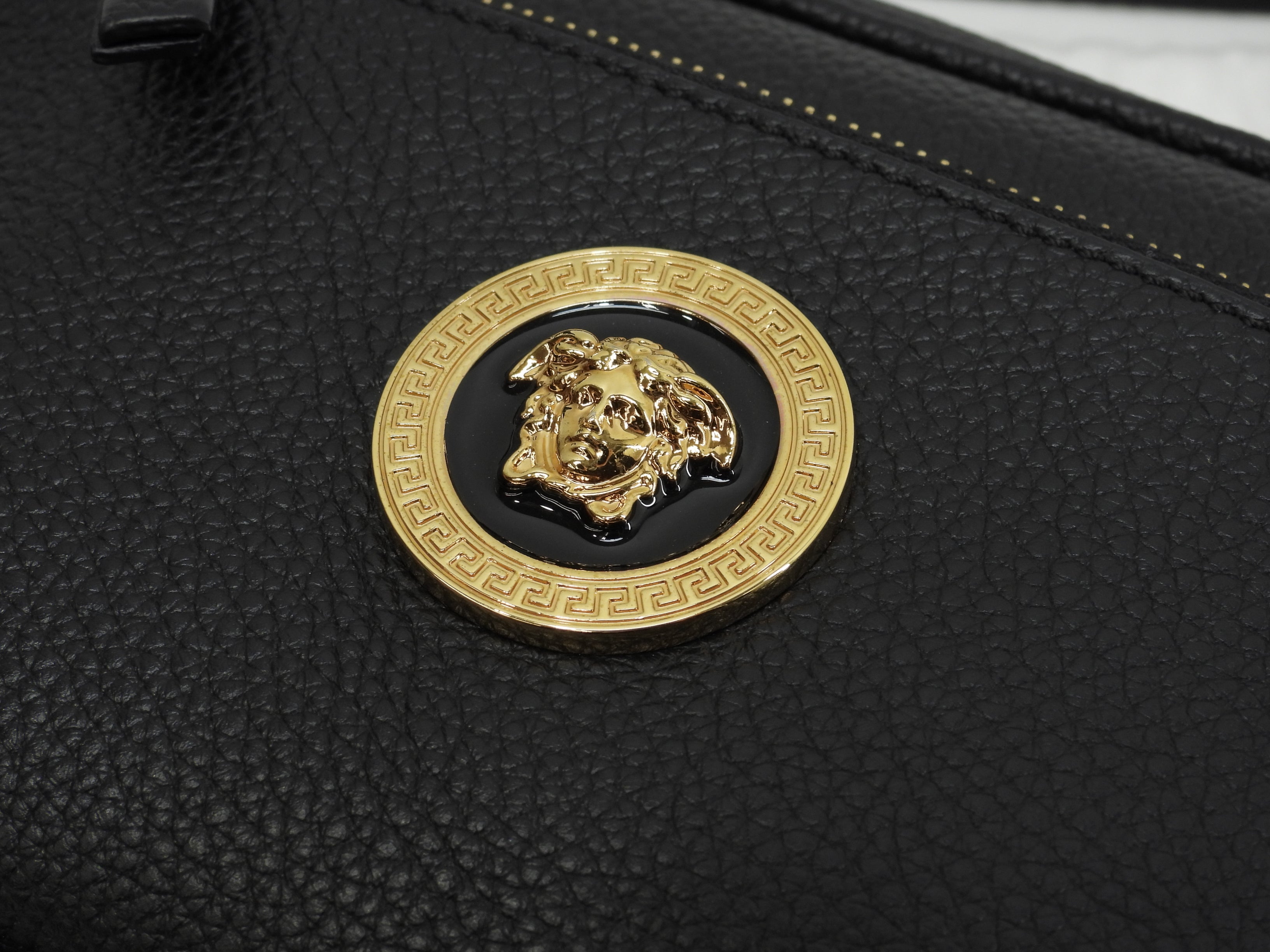 Versace Marsupio Medusa in pelle nera Belt Bag Pochette condizioni perfette @ 13