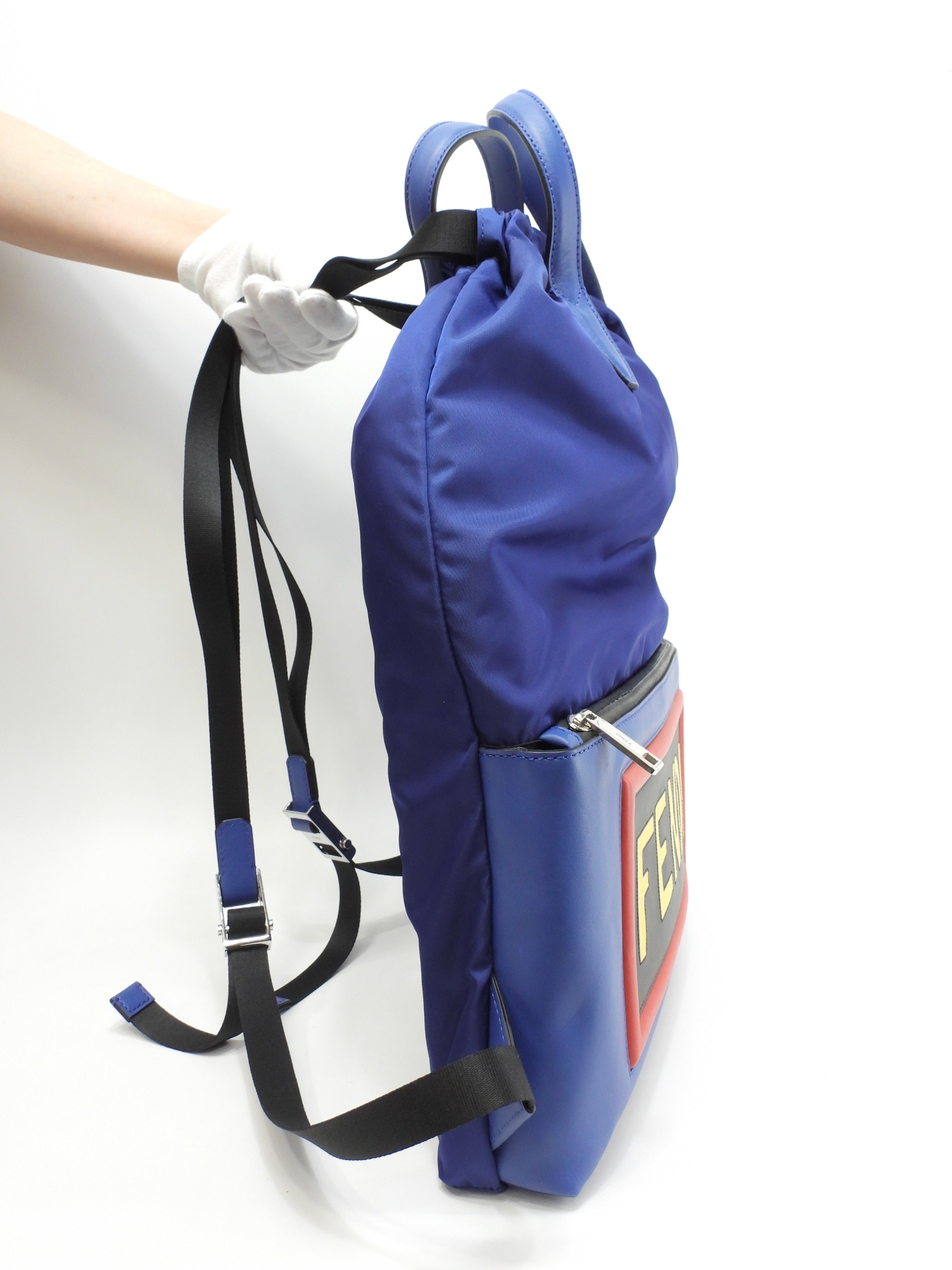 Fendi Sling Zaino "Vocabulary" in nylon blu Borsa a tracolla come nuova @ 1