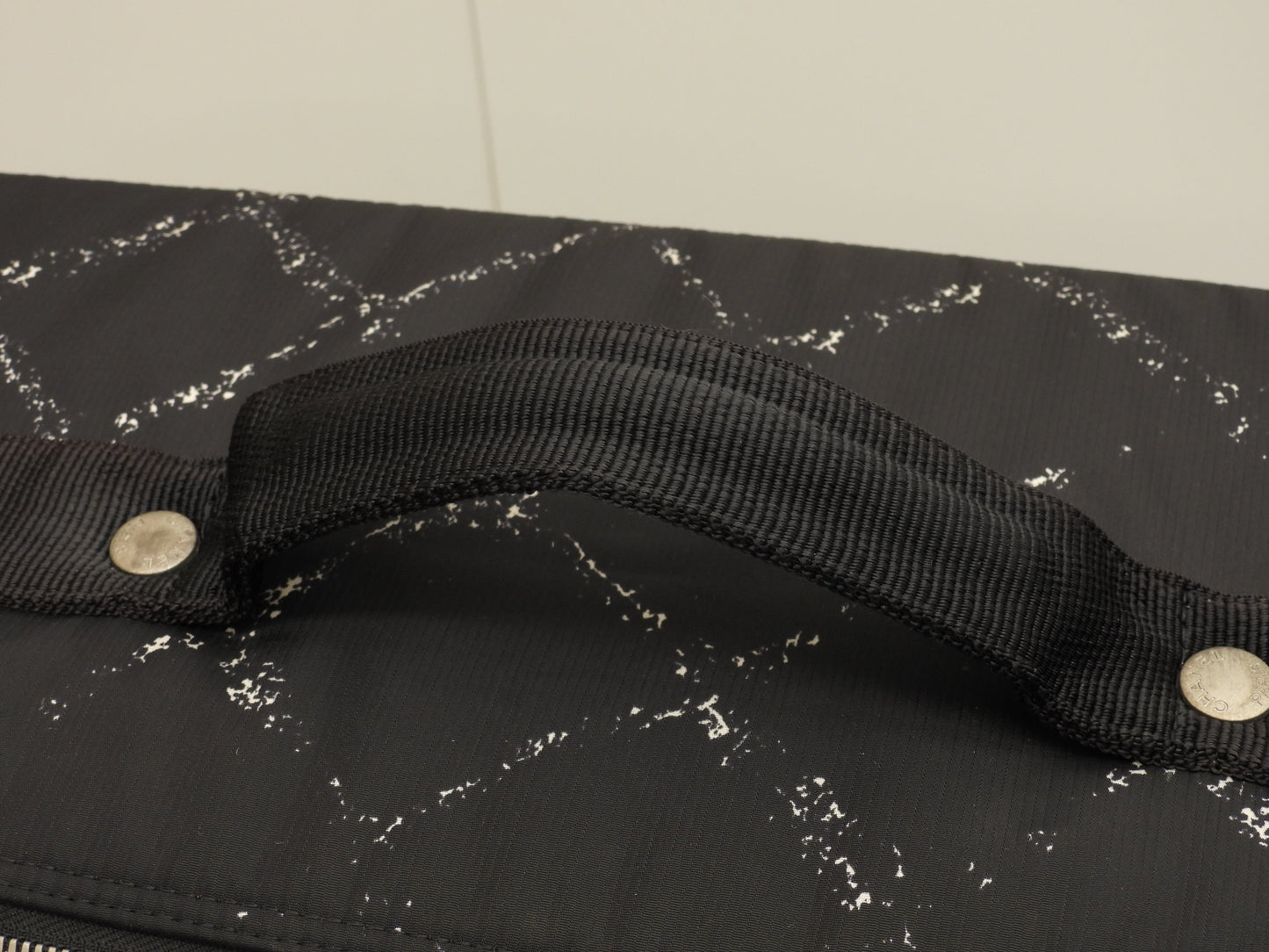 Chanel Carry-on da viaggio Travel Line vecchia, bianco e nero, trolley due ruote, ottime condizioni @5936719