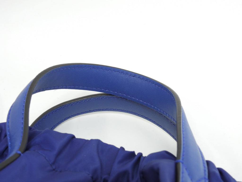 Fendi Sling Zaino "Vocabulary" in nylon blu Borsa a tracolla come nuova @ 1