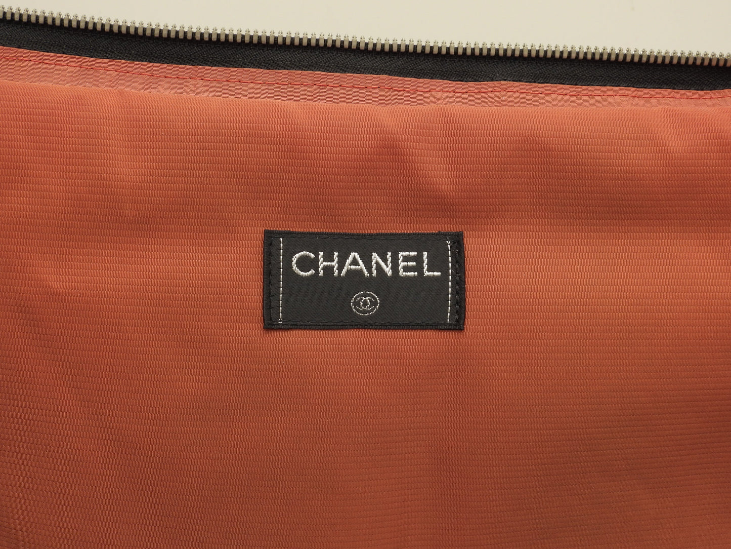 Chanel Carry-on da viaggio Travel Line vecchia, bianco e nero, trolley due ruote, ottime condizioni @5936719