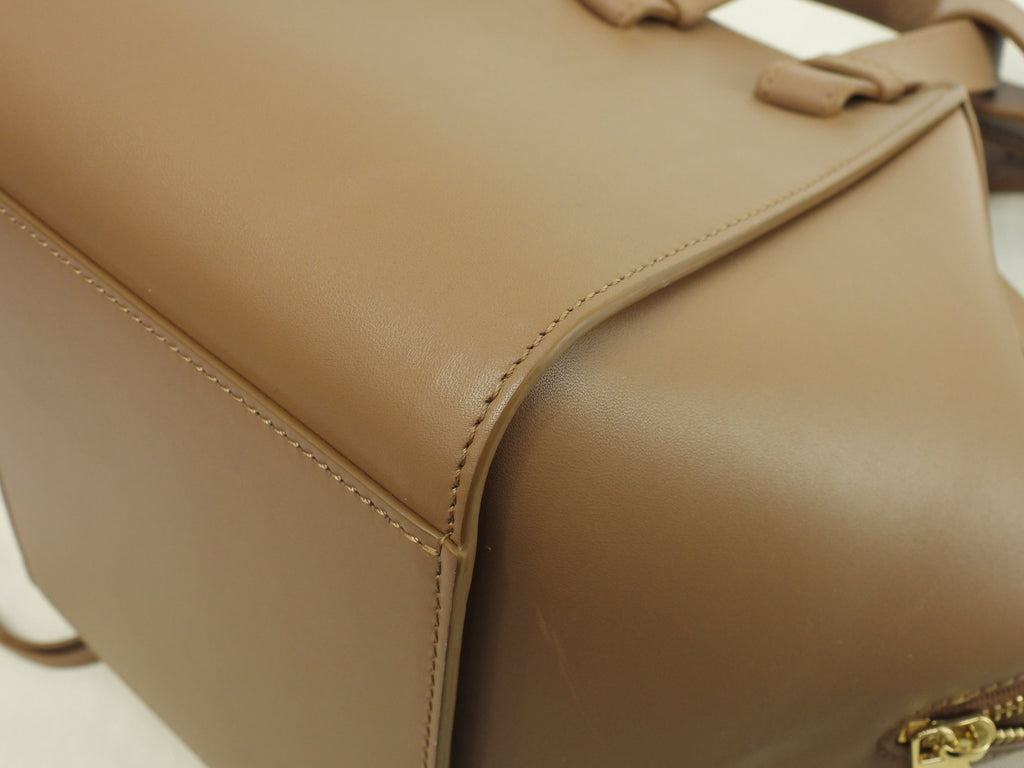 Loewe Hammock Compact borsa Suna Fujita collaborazione pelle marrone borsa a mano borsa a tracolla scimmia@012339