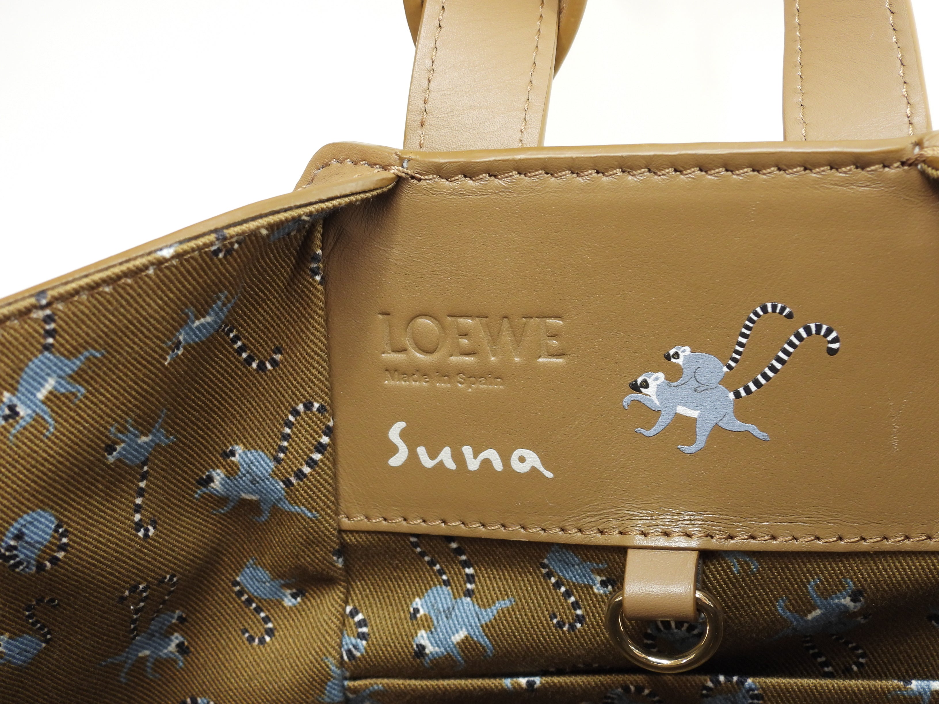 Loewe Hammock Compact borsa Suna Fujita collaborazione pelle marrone borsa a mano borsa a tracolla scimmia@012339