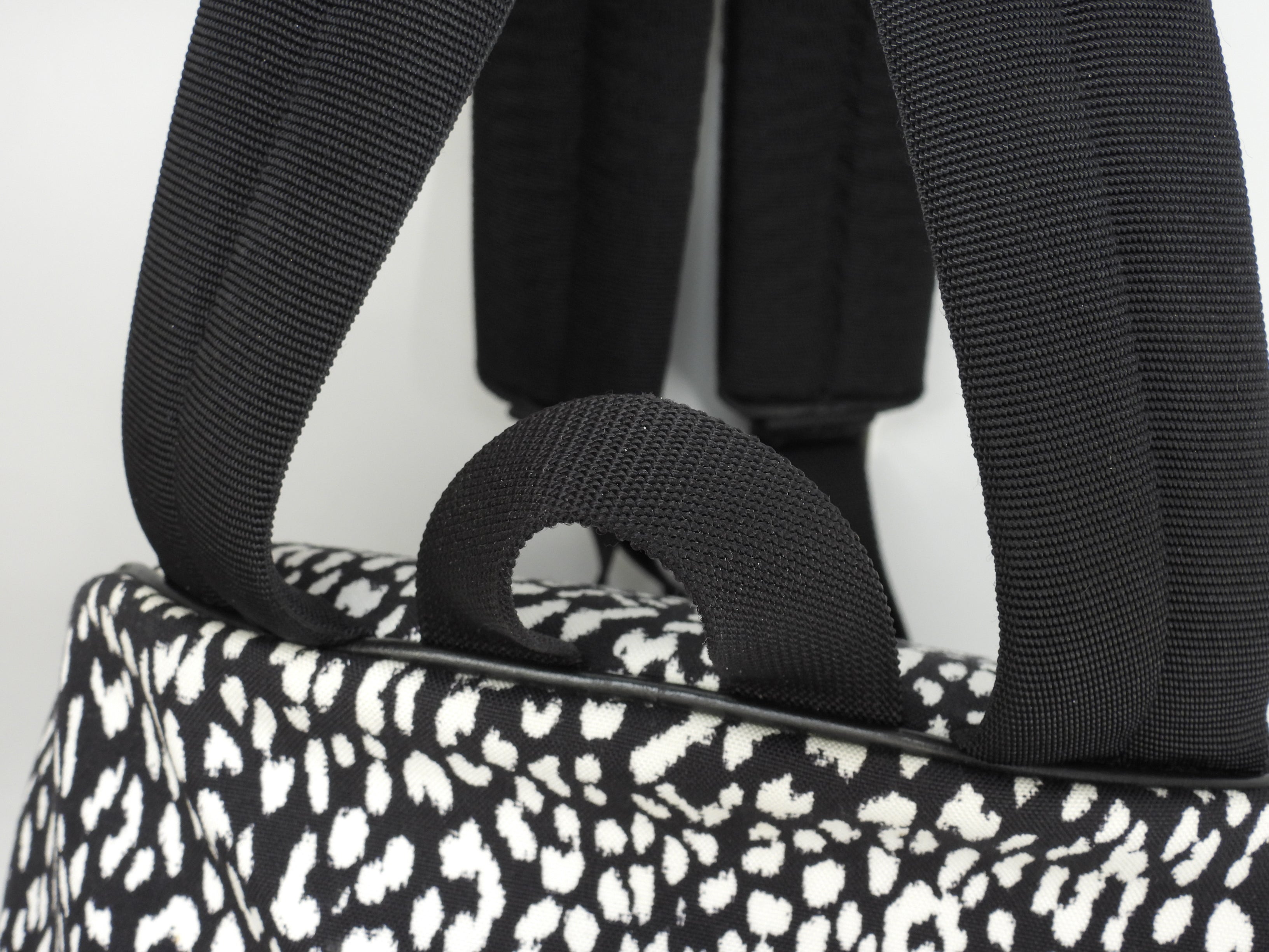 Sanit Laurent Zaino City Denim nero e bianco Rucksack Babycat Ottime condizioni@7