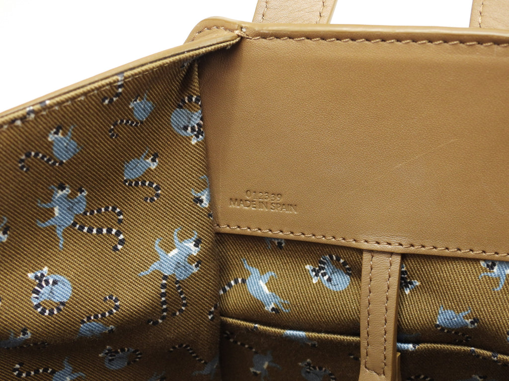 Loewe Hammock Compact borsa Suna Fujita collaborazione pelle marrone borsa a mano borsa a tracolla scimmia@012339