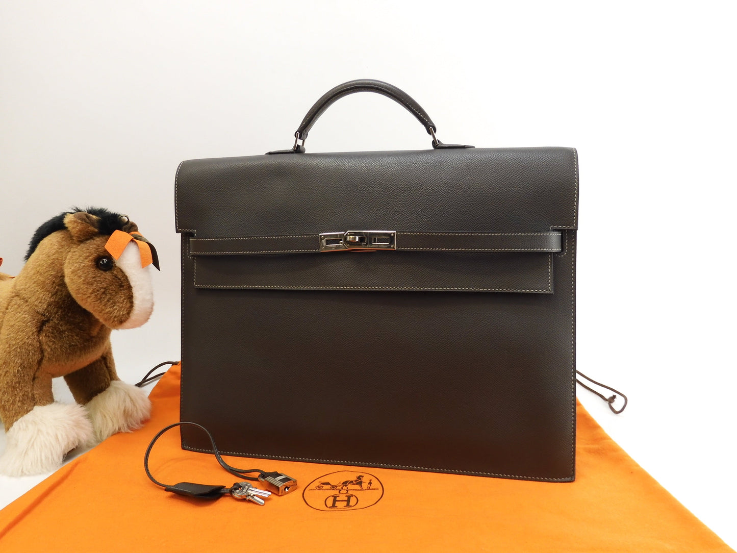 Hermès Kelly Depeches 38 Epsom/Etain Metalleria Argentata Cartella @□I