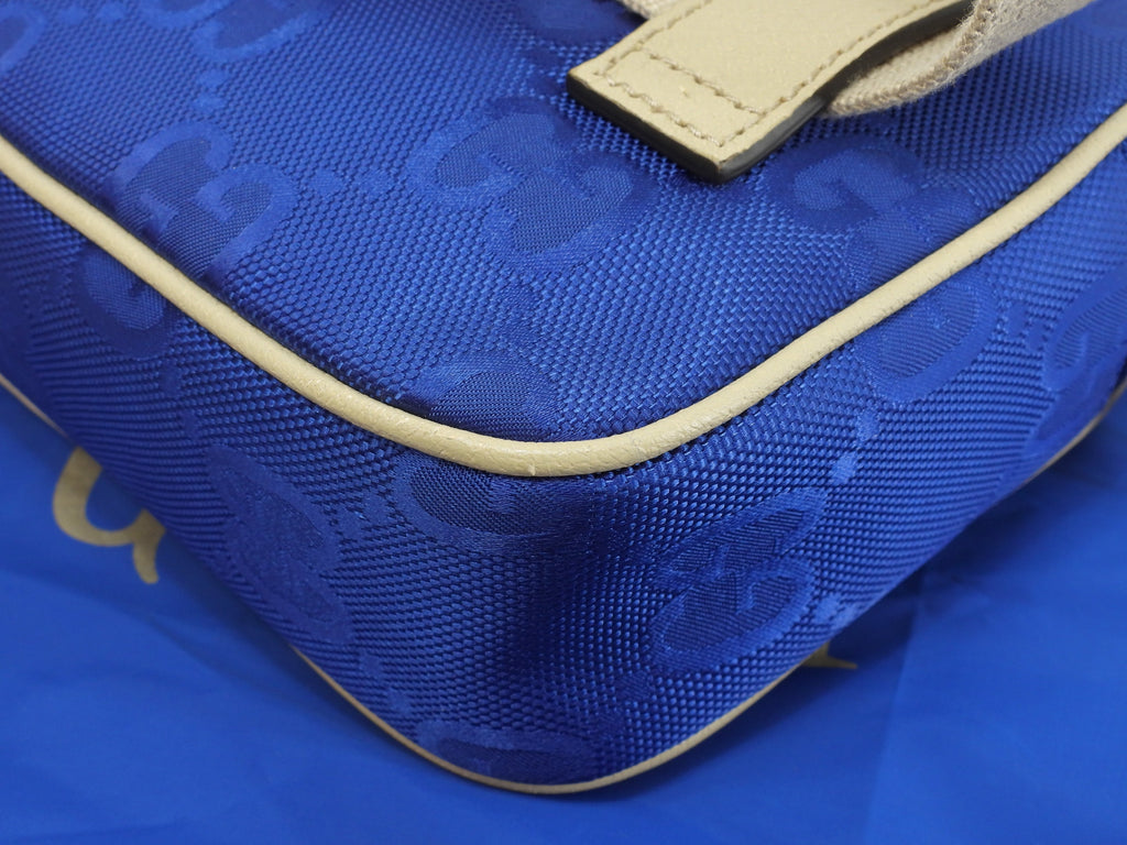 Gucci Marsupio in nylon e pelle GG blu crema, borsa a tracolla, borsa a vita, condizioni eccellenti@ 24
