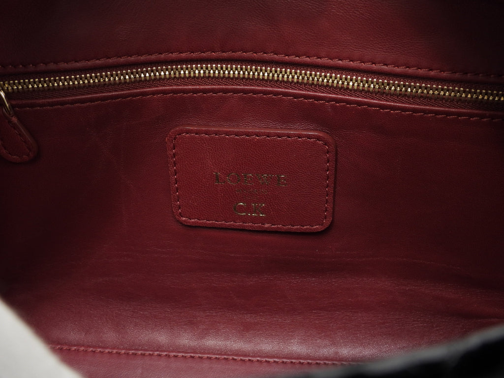 Loewe Amazona 28 Coccodrillo Nero Borsa a mano Hardware dorato Ottime condizioni@111160