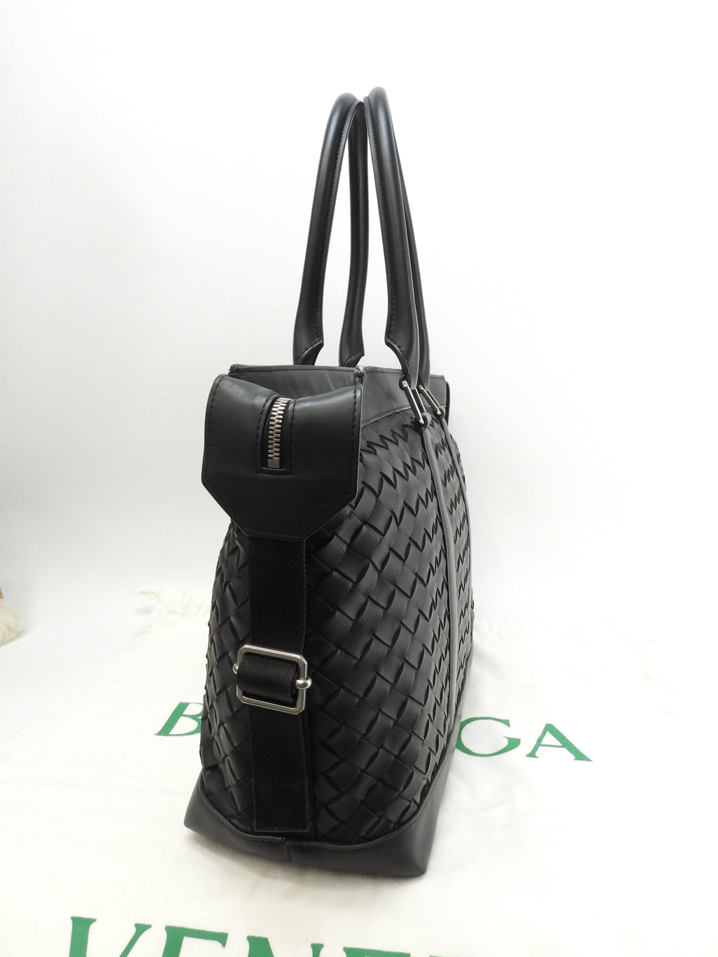Bottega Veneta tote bag squadrata in pelle nera Intrecciato da uomo, in ottime condizioni @P01613349S