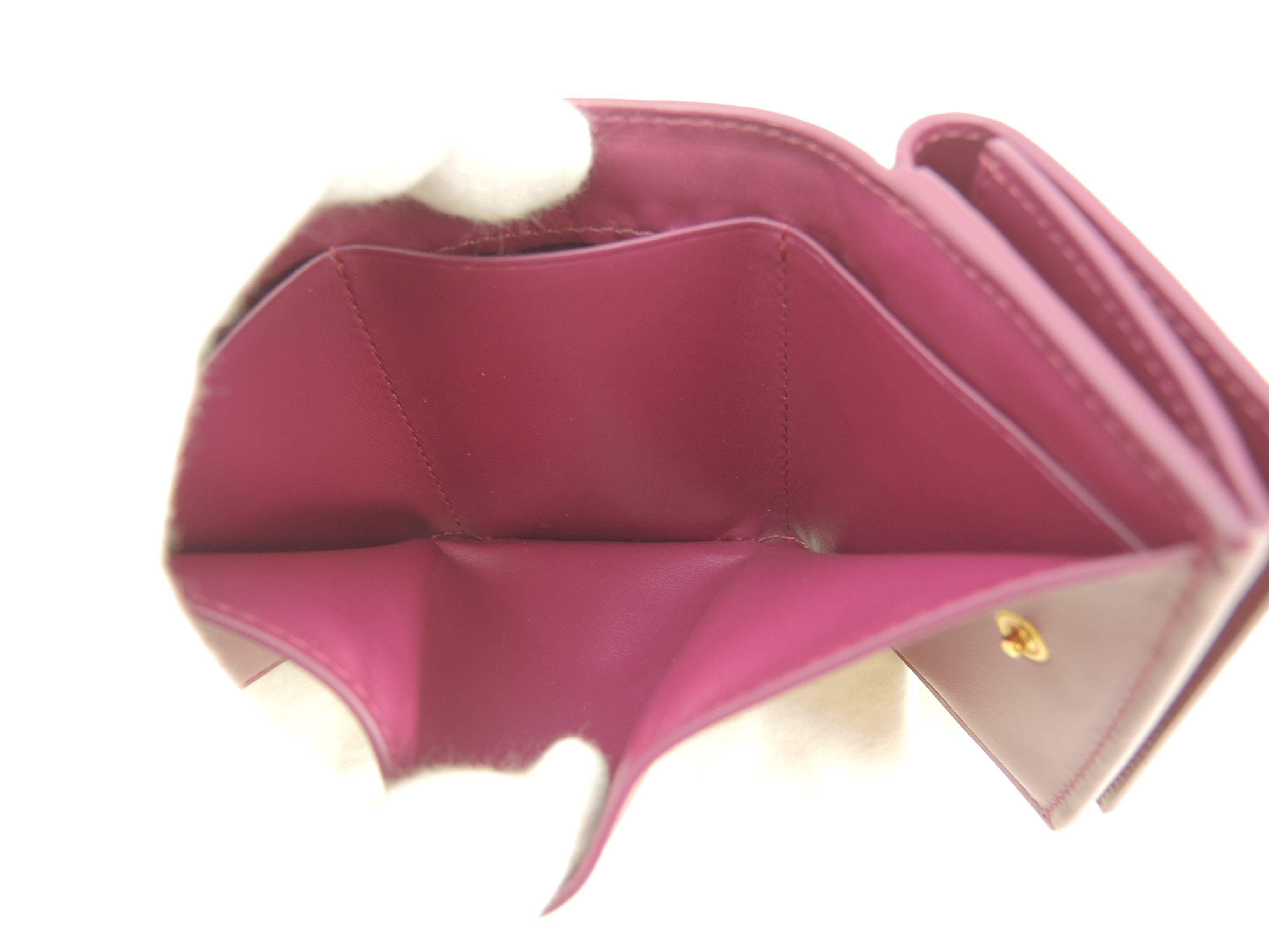 Bottega Veneta mini portafoglio, interno in pelle Intrecciato rosa scuro, portafoglio compatto, mai usato @P01926694E