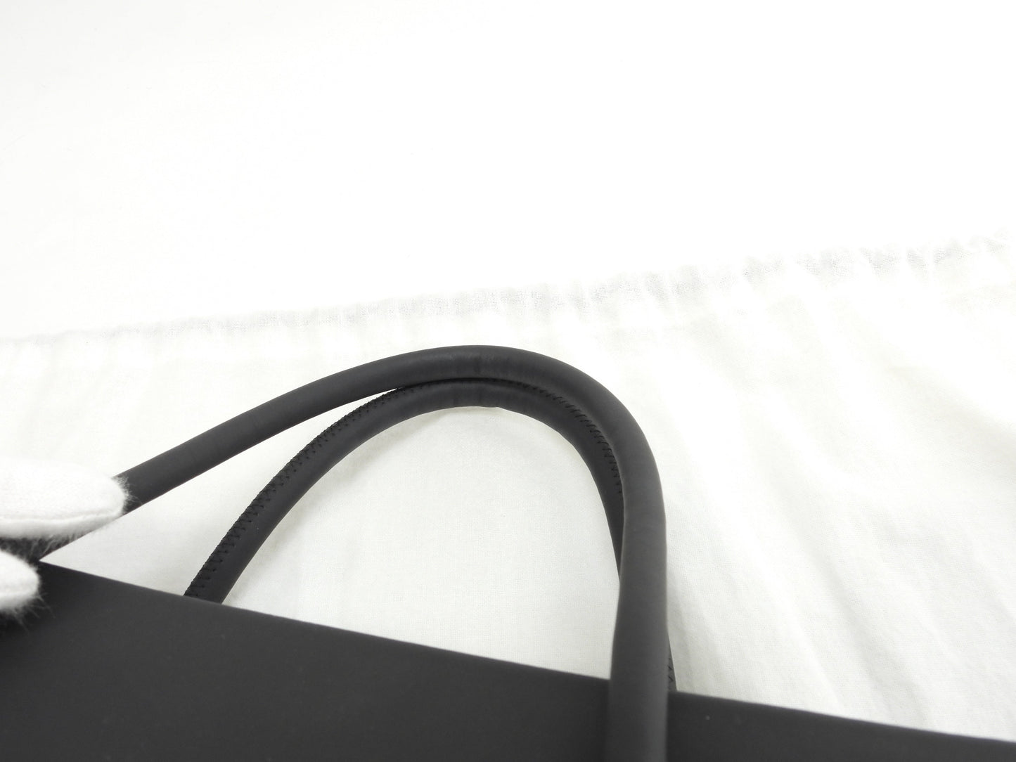 Moschino borsa tote con logo in rilievo in pelle nera shopper borsa a mano in ottime condizioni @ 1