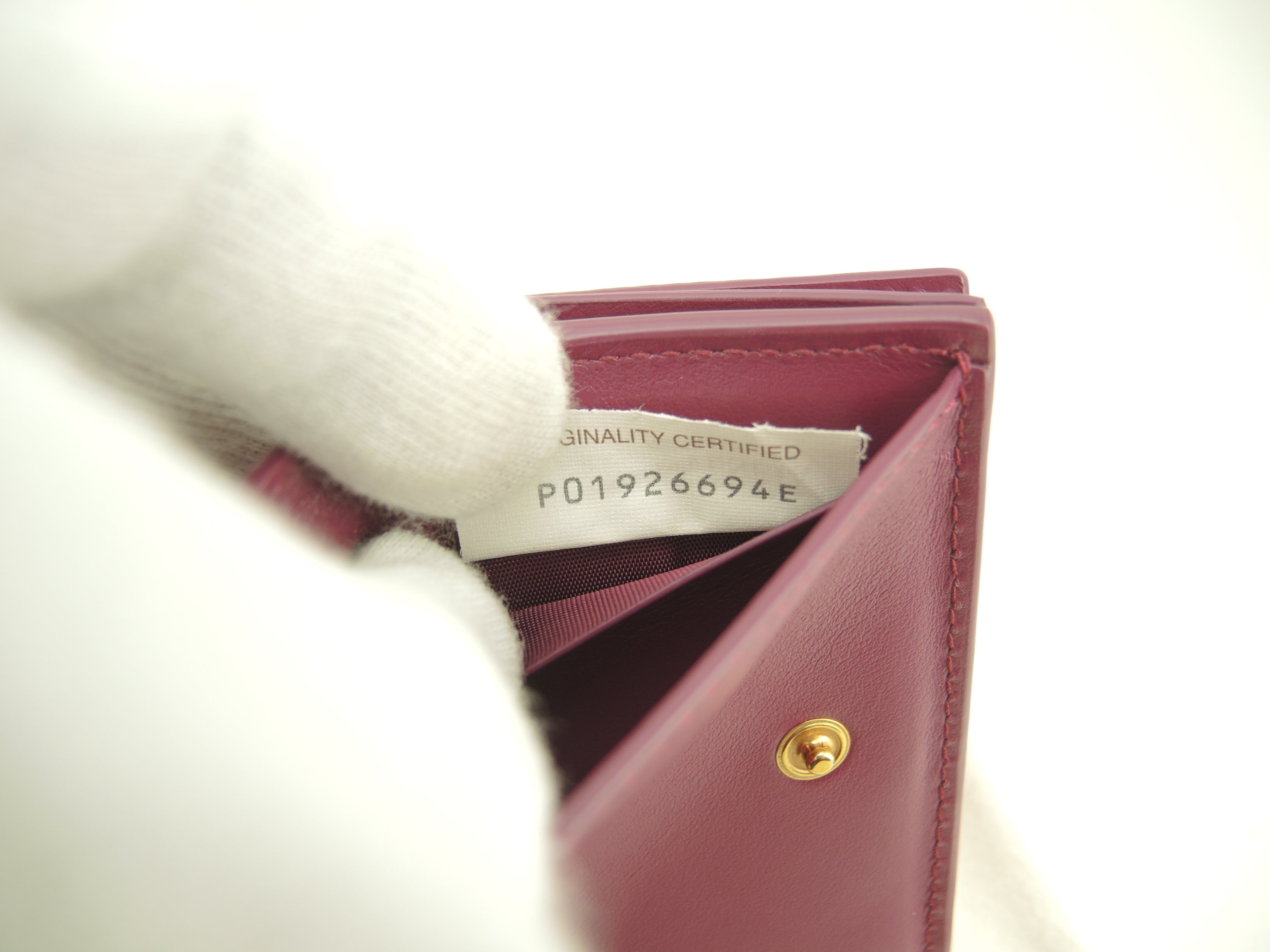 Bottega Veneta mini portafoglio, interno in pelle Intrecciato rosa scuro, portafoglio compatto, mai usato @P01926694E