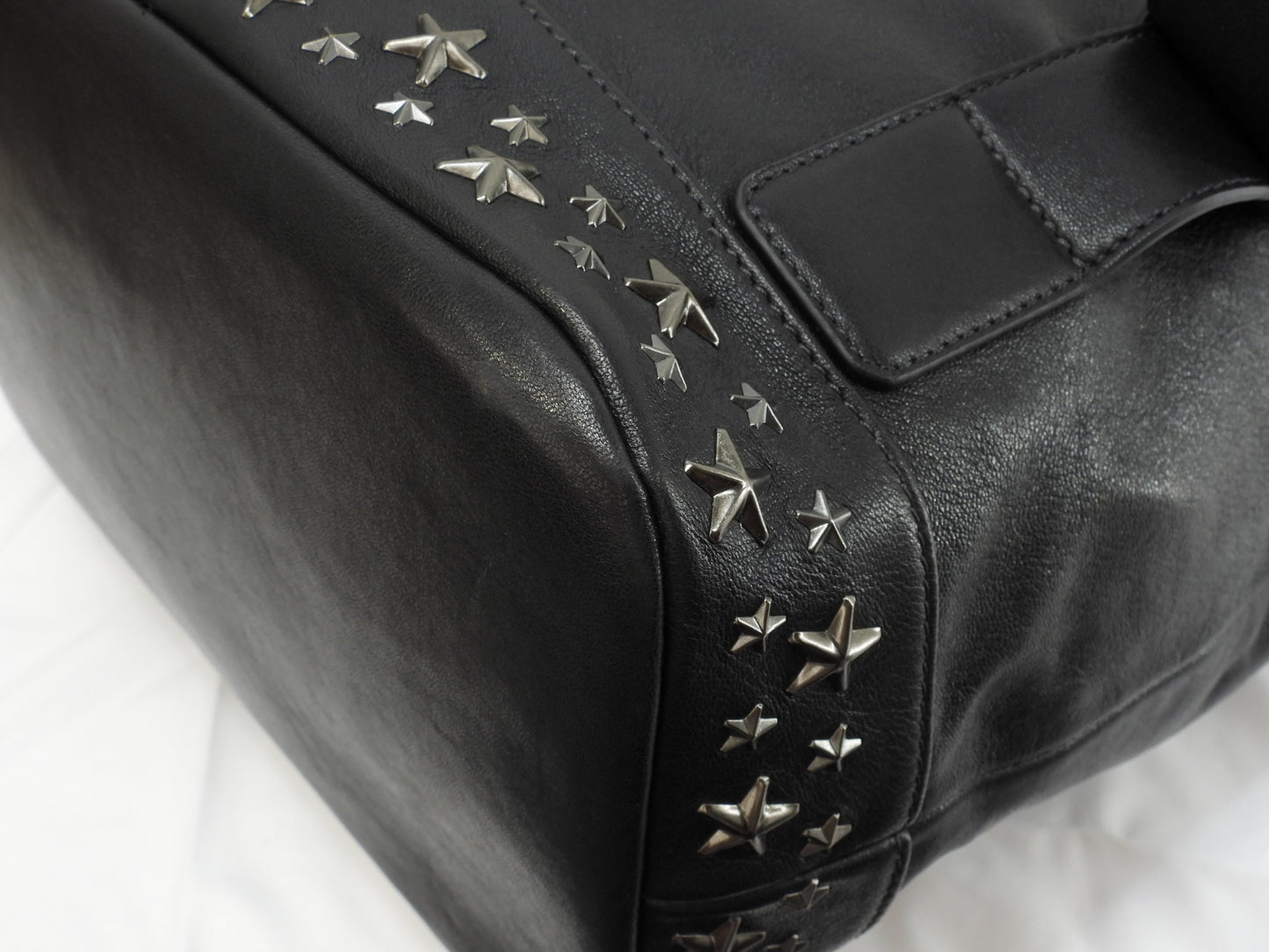 Jimmy Choo Fitzroy, zaino in pelle nera con borchie a stella, condizioni eccellenti @MDM0CL