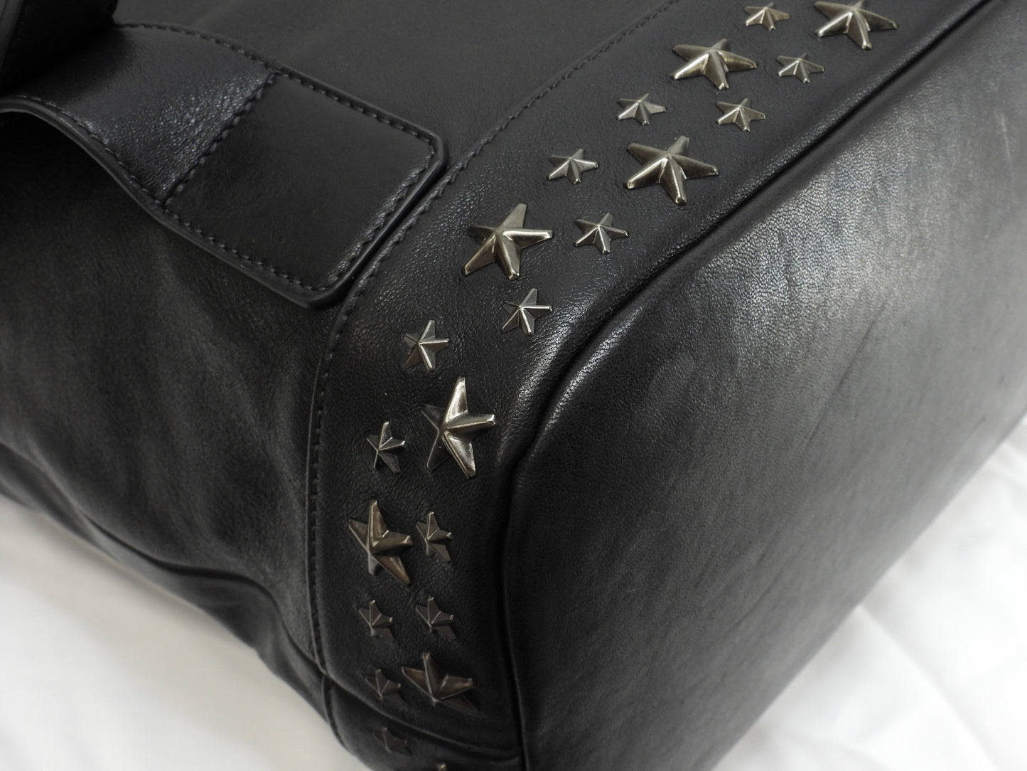 Jimmy Choo Fitzroy, zaino in pelle nera con borchie a stella, condizioni eccellenti @MDM0CL