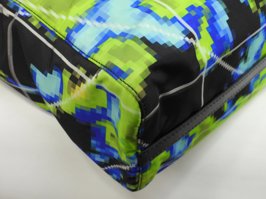 Prada borsa tote grande da uomo in nylon giallo, nero e blu, pelle nera, tracolla, ottime condizioni @250 2