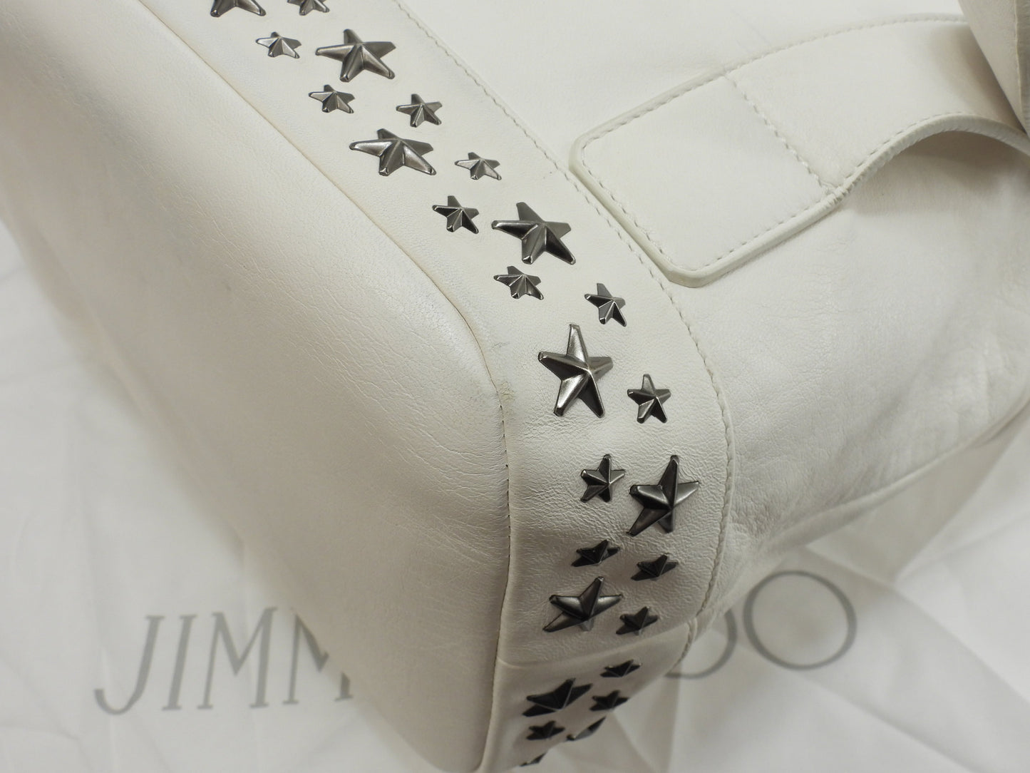 Zaino Jimmy Choo Fitzroy in pelle bianca con borchie a stella @V9PSND