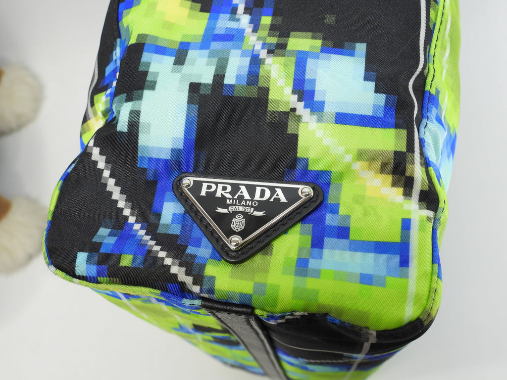 Prada borsa tote grande da uomo in nylon giallo, nero e blu, pelle nera, tracolla, ottime condizioni @250 2