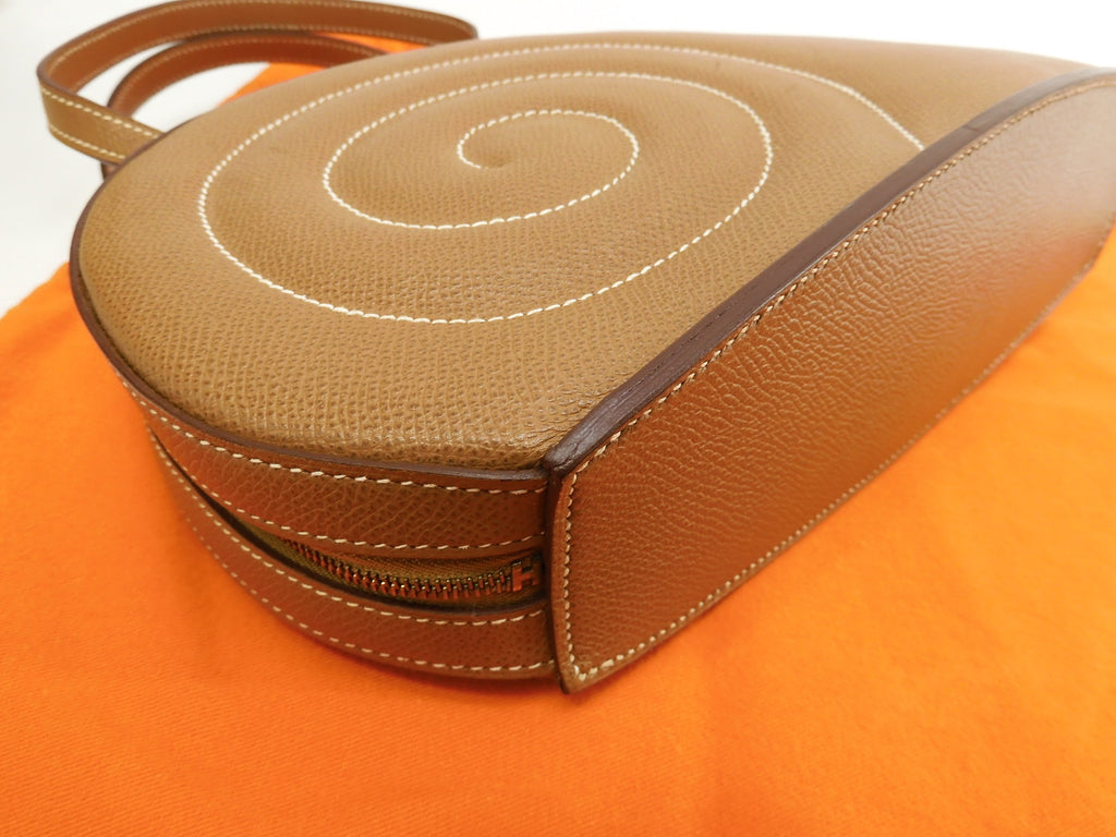 Hermès Borsa a mano Katatsumuri in Courchevel/hardware oro, in condizioni eccellenti@□H