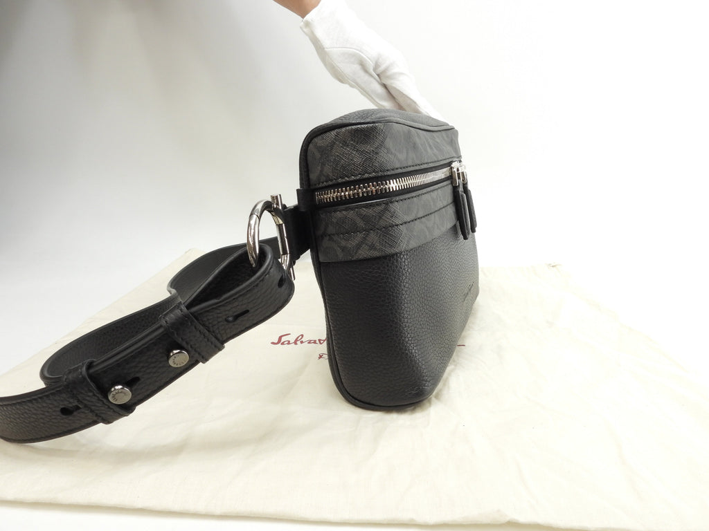 Salvatore Ferragamo Marsupio Gancini Pelle PVC Nera Bum Bag Come Nuovo@ 21