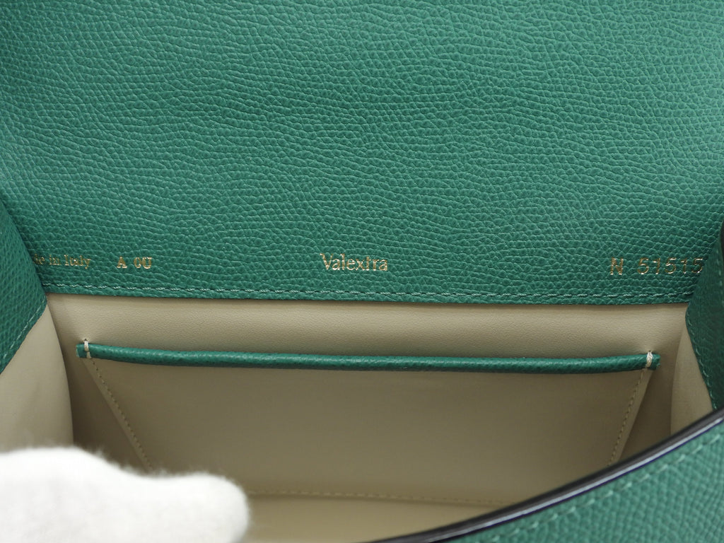 Valextra Mini Iside, pelle goffrata, verde, borsa a mano con tracolla, pochette, ottime condizioni@N515157