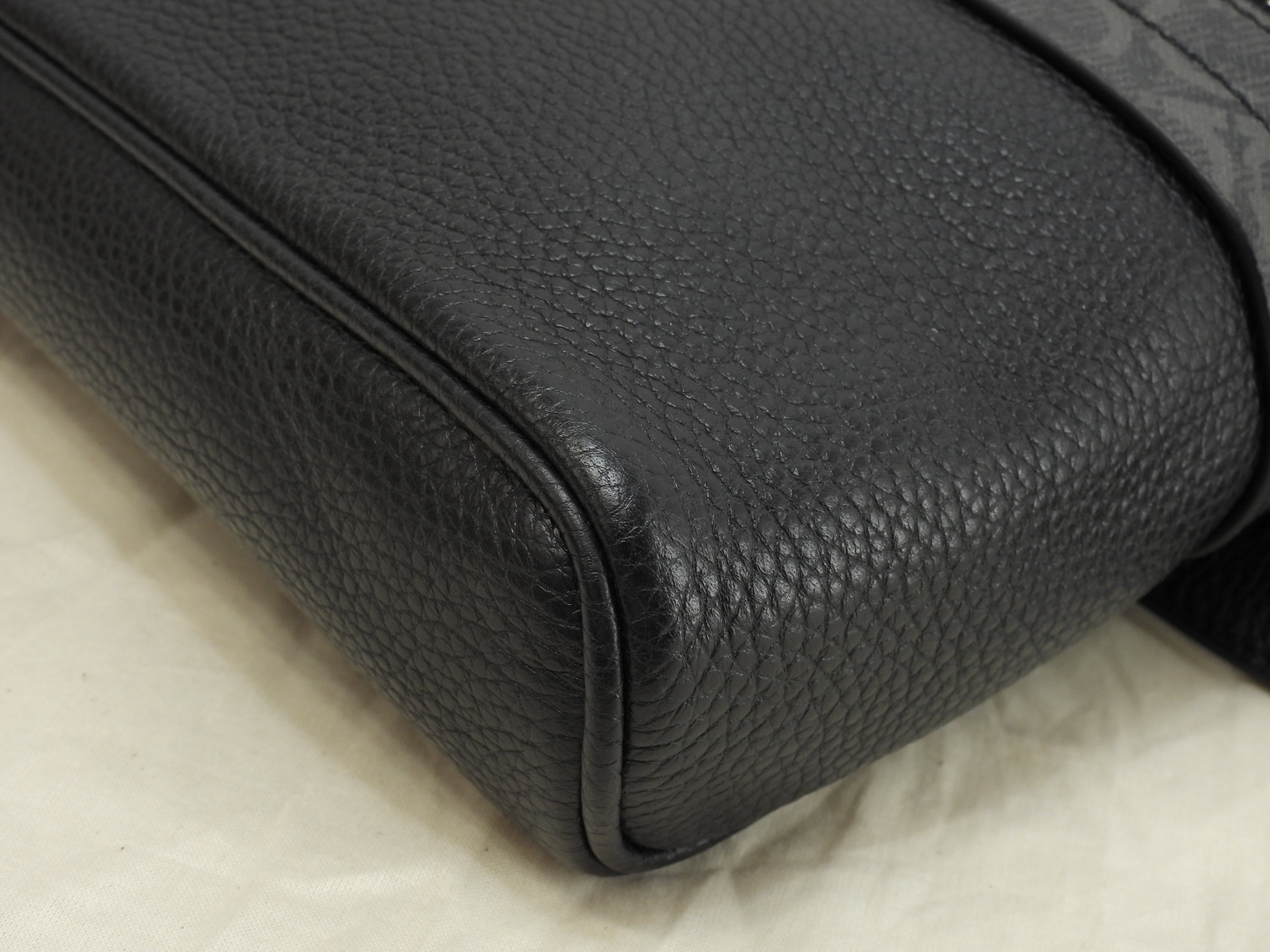 Salvatore Ferragamo Marsupio Gancini Pelle PVC Nera Bum Bag Come Nuovo@ 21