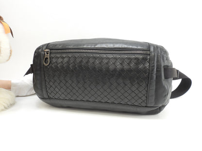 Bottega Veneta marsupio Intrecciato in pelle nera con marsupio a tracolla @B03658988E